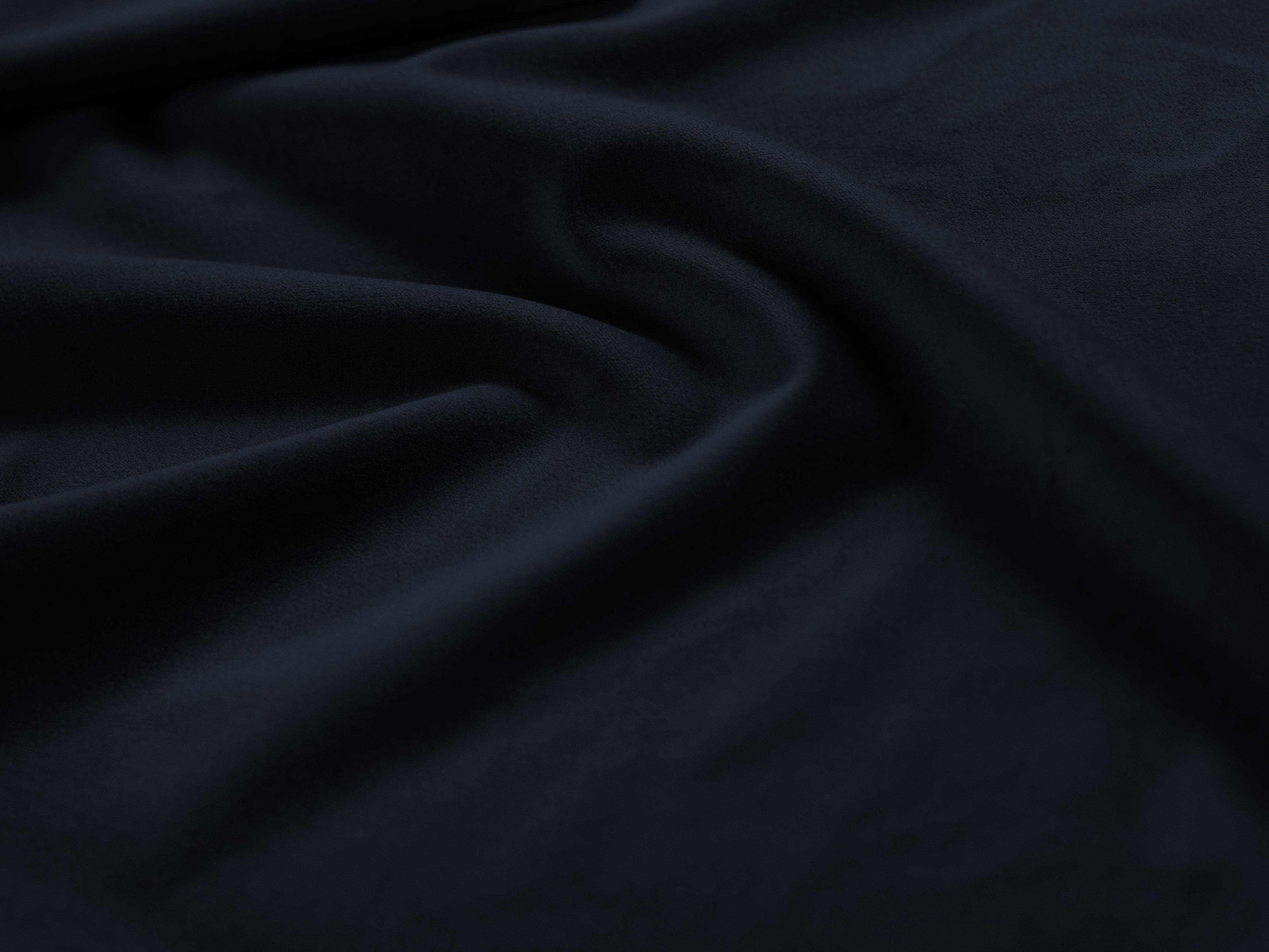 Sofa aksamitna panoramiczna prawostronna 7-osobowa BALI ciemnoniebieski ze złotą podstawą Cosmopolitan Design Eye on Design