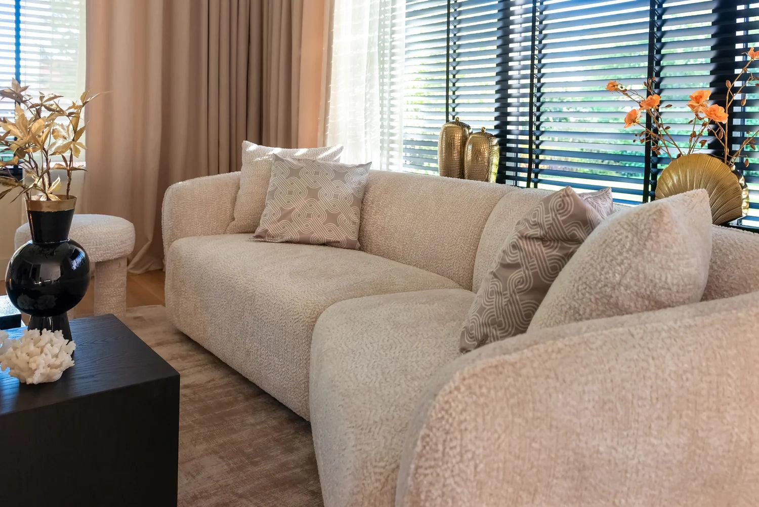 Sofa ARMAND kremowy Richmond Interiors Eye on Design