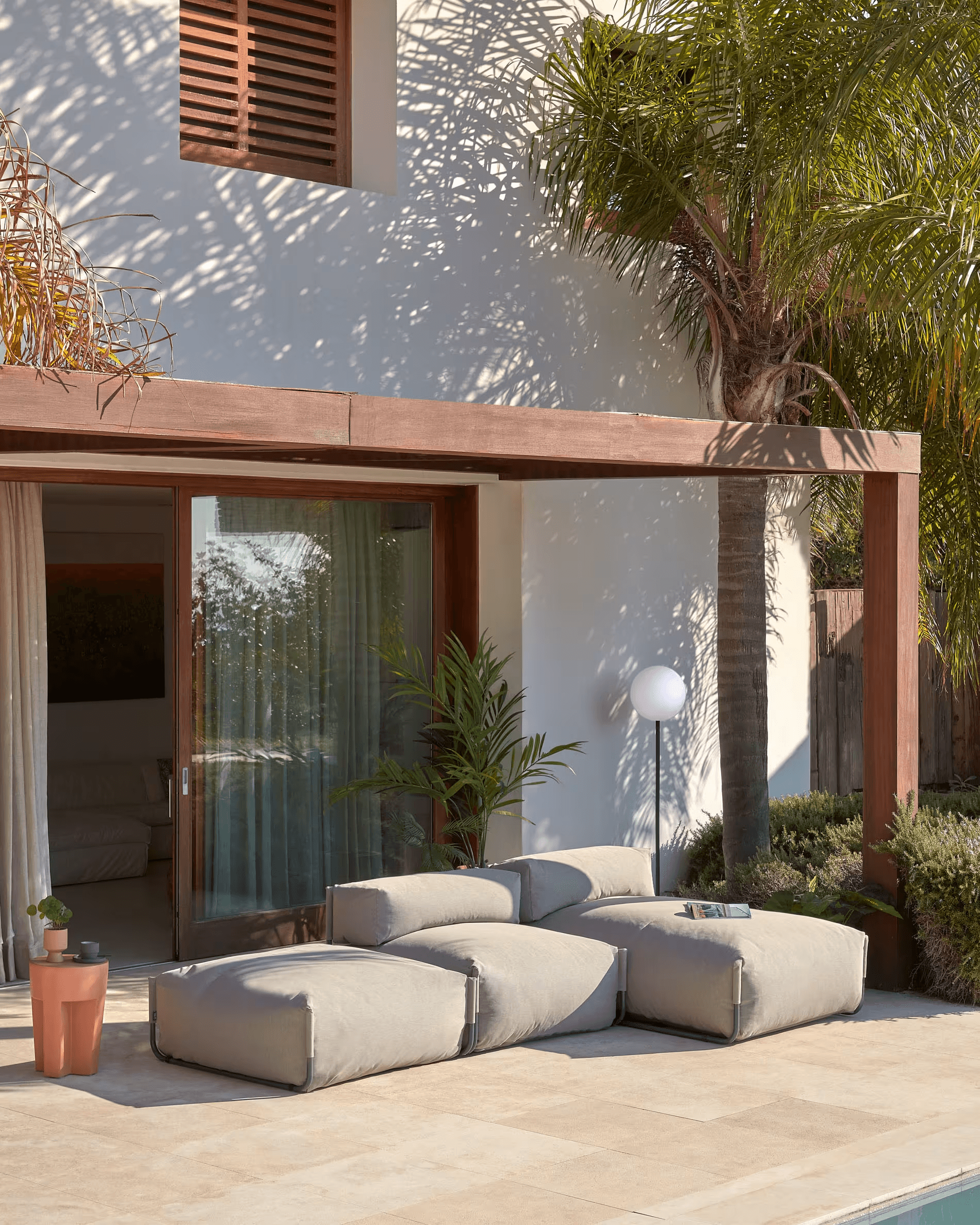 Sofa modułowa ogrodowa SQUARE - puf khaki La Forma Eye on Design