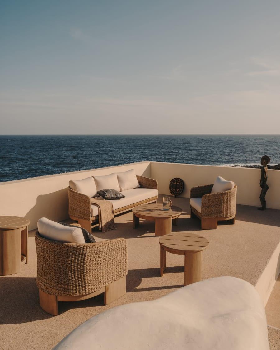 Sofa ogrodowa XORIGUER rattanowe oparcie La Forma Eye on Design