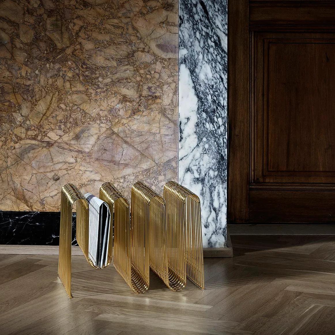 Stojak na czasopisma CURVA złoty AYTM Eye on Design