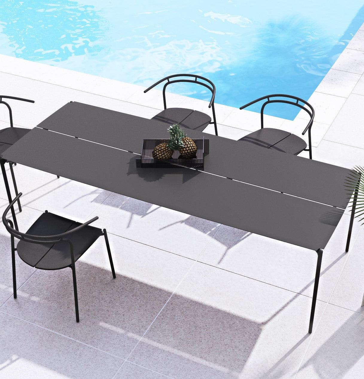 Stół NOVO czarny AYTM Eye on Design