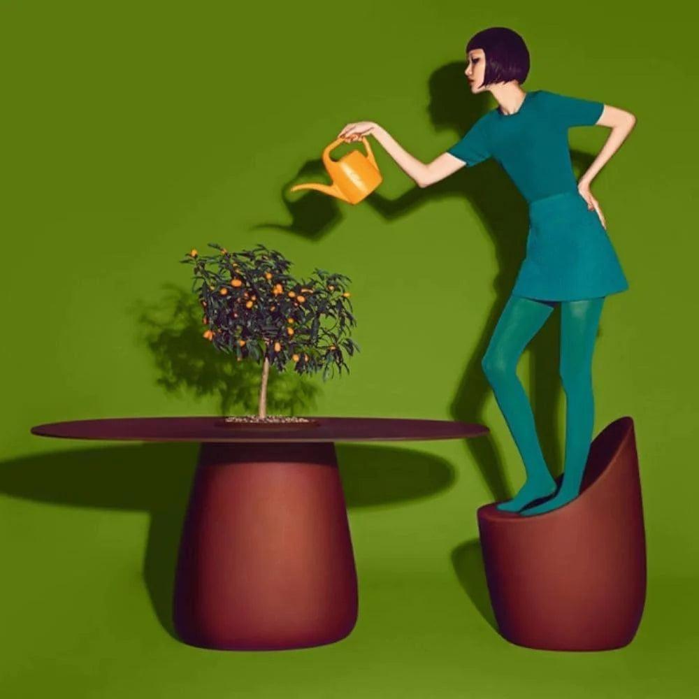 Stół ogrodowy z pojemnikiem COBBLE biały Qeeboo Eye on Design