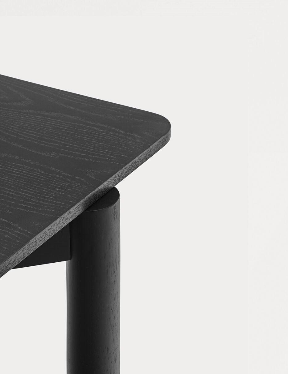 Stół rozkładany ATLAS czarny Teulat Eye on Design