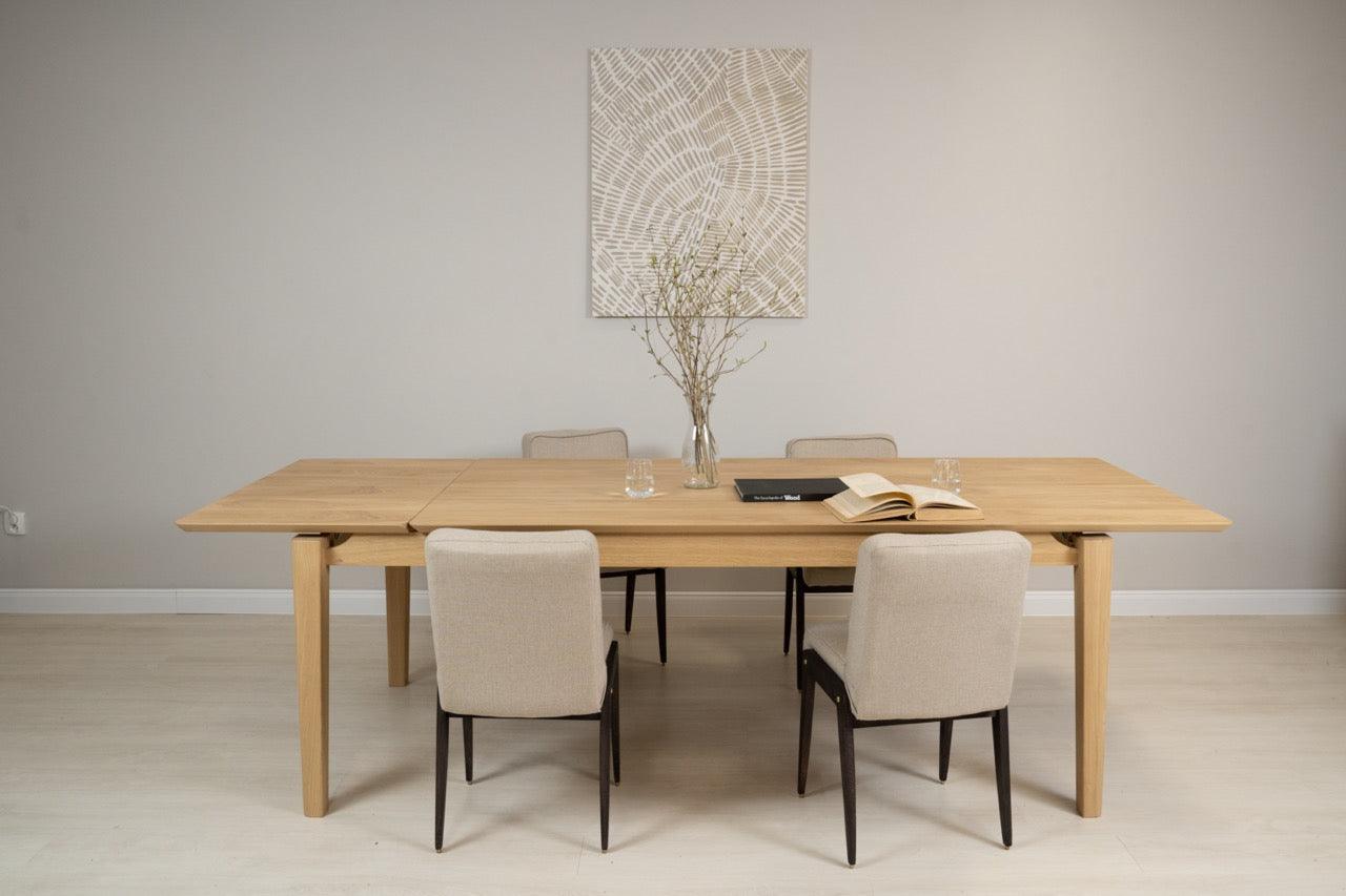 Stół rozkładany CHAMFER lite drewno Selfia Eye on Design
