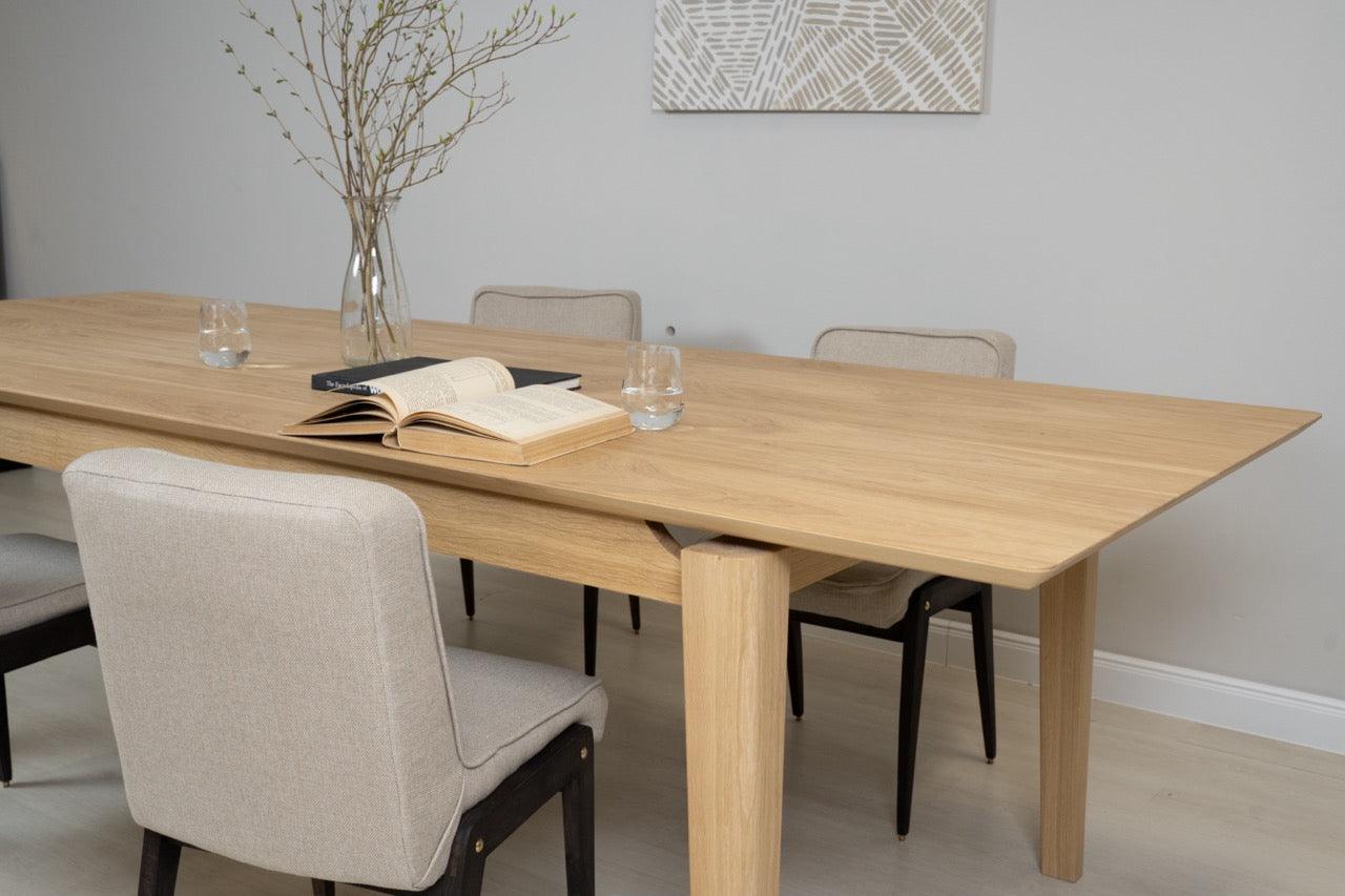 Stół rozkładany CHAMFER lite drewno Selfia Eye on Design