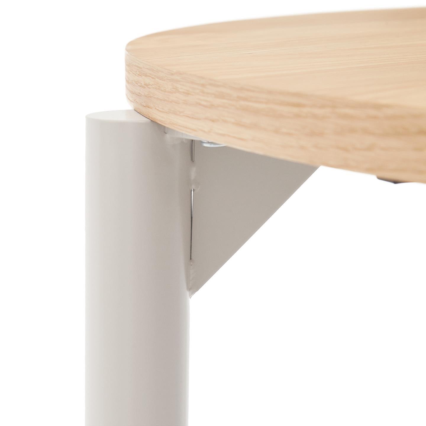 Stół rozkładany MONTUIRI fornir dębowy z szarą podstawą La Forma Eye on Design