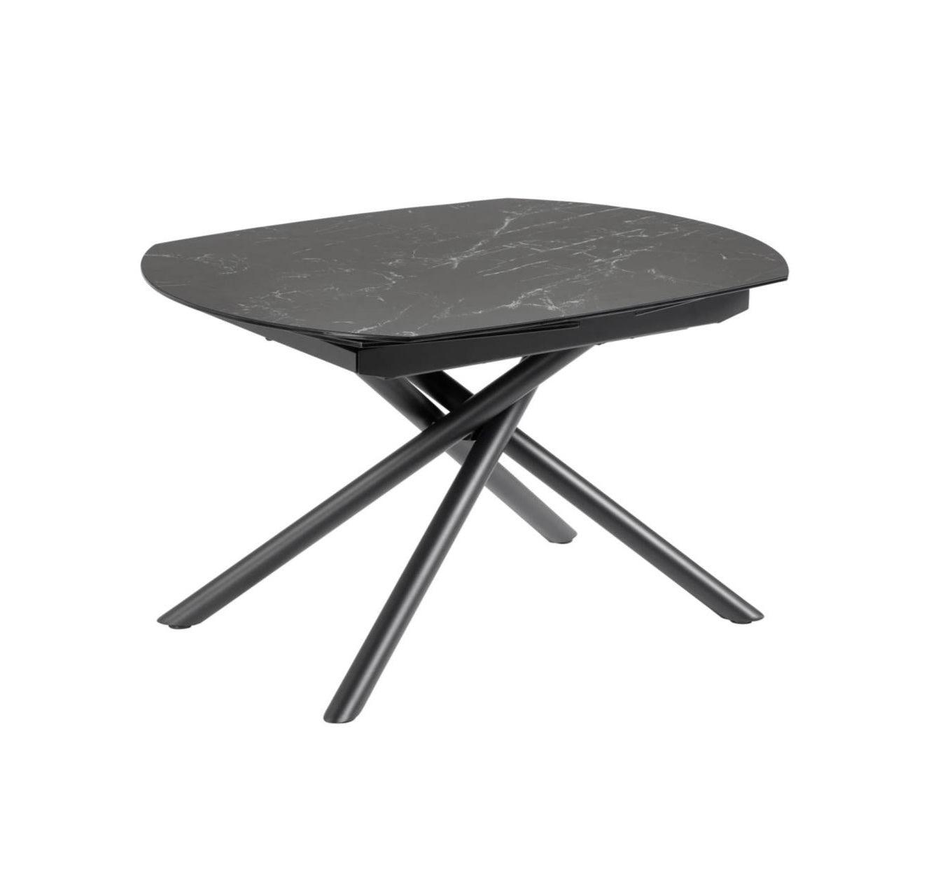 Stół rozkładany YODALIA czarny z porcelanowym blatem La Forma Eye on Design