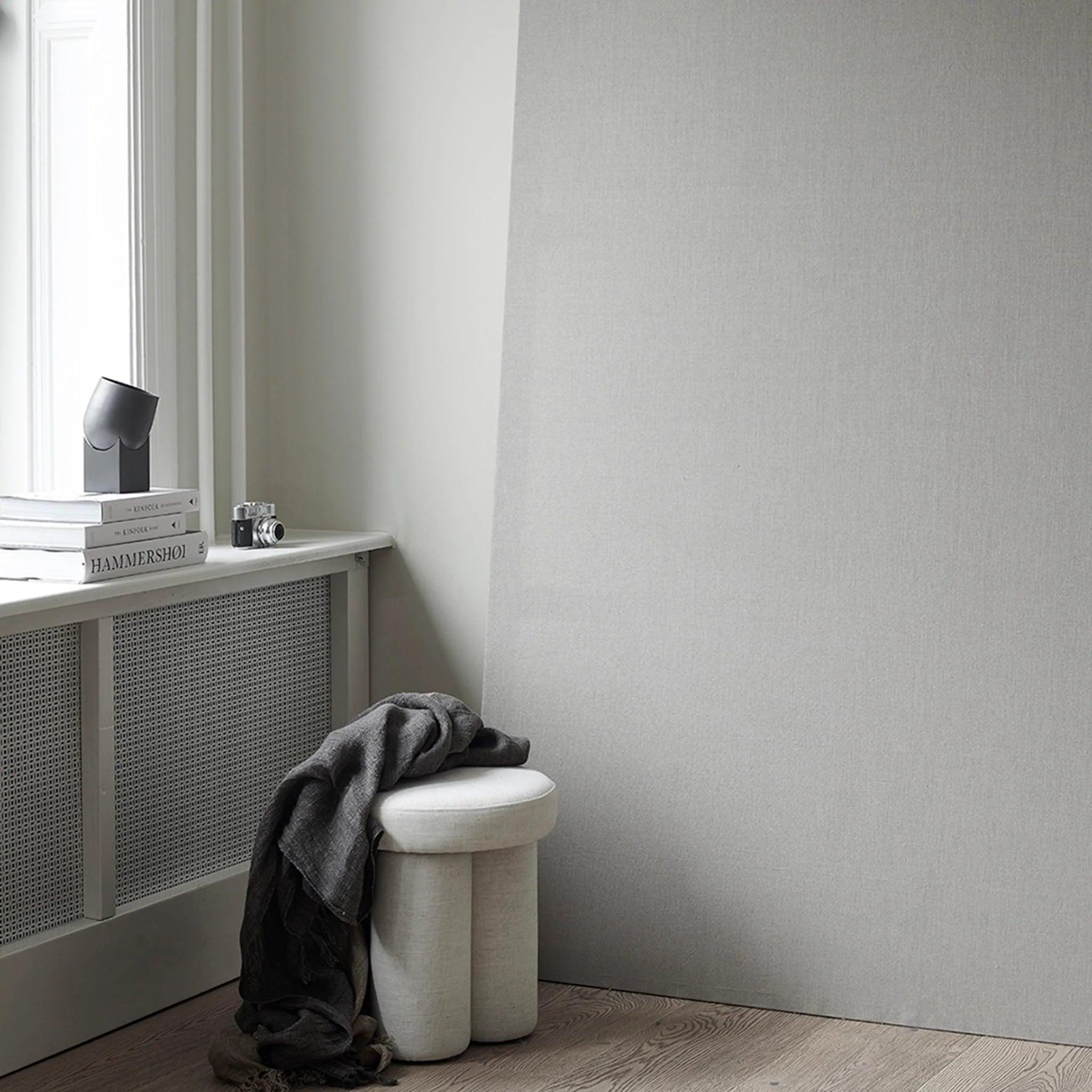 Stołek BIG FOOT kremowy 101 Copenhagen Eye on Design