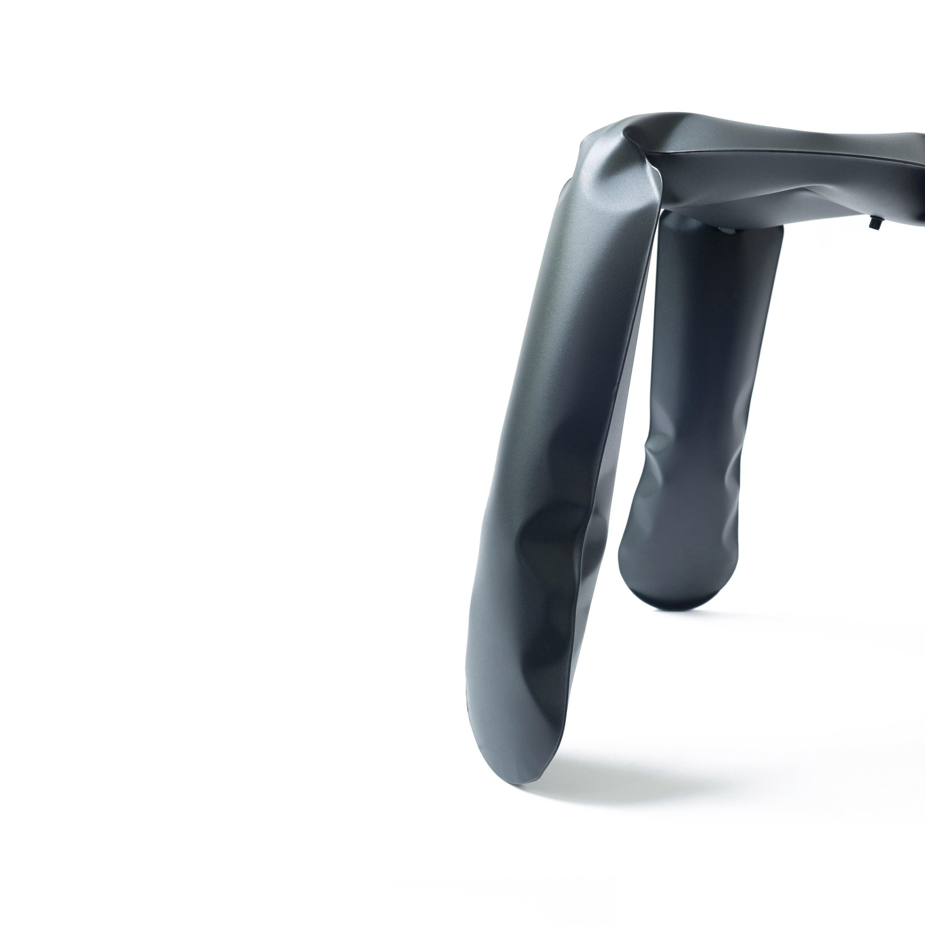 Stołek PLOPP grafitowo-szary mat Zieta Studio Eye on Design