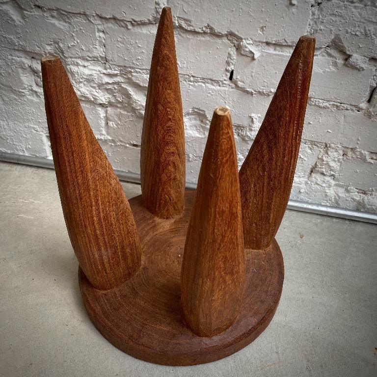 Stołek SENOFO drewniany Pols Potten Eye on Design