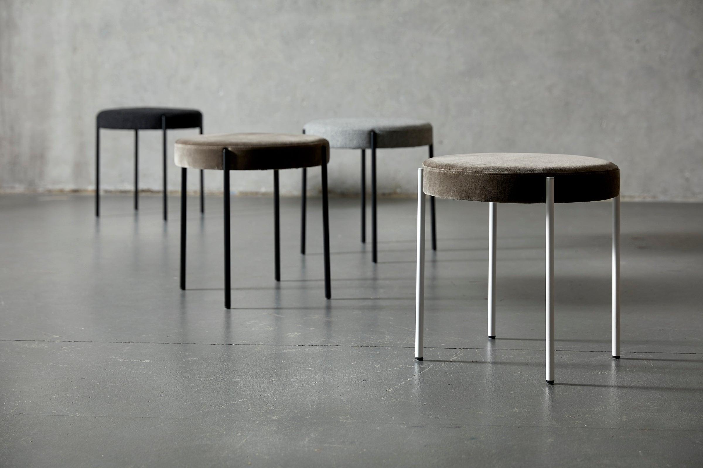 Stołek SERIES 430 STOOL WHITE - kolor do wyboru Verpan Eye on Design