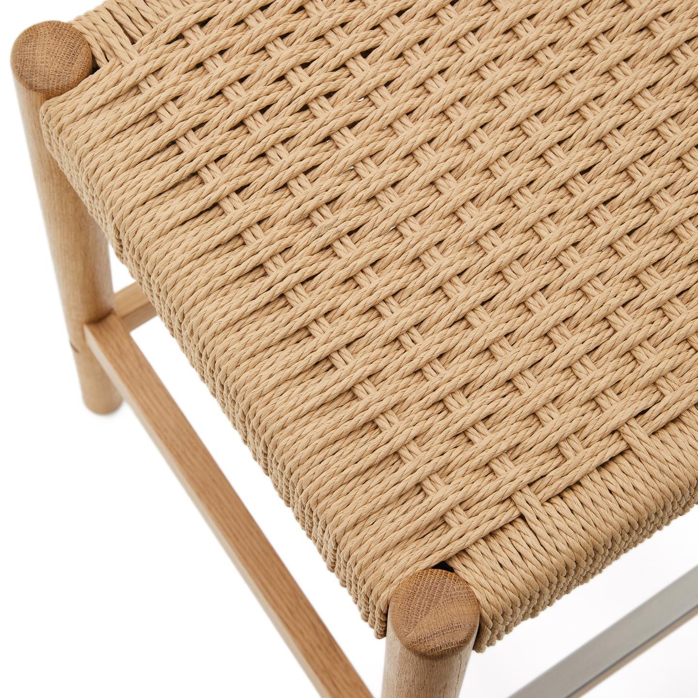 Stołek YALIA lite drewno dębowe La Forma Eye on Design