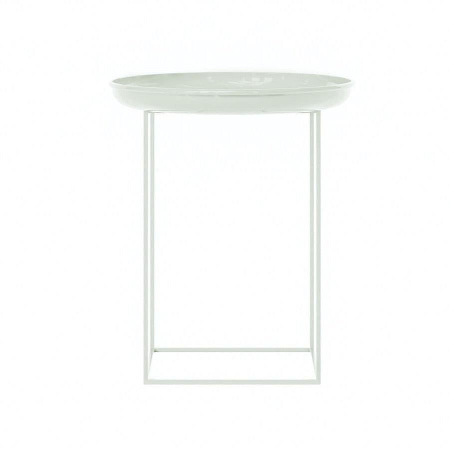 Stolik boczny DUKE miętowy lakierowany NORR11 Eye on Design