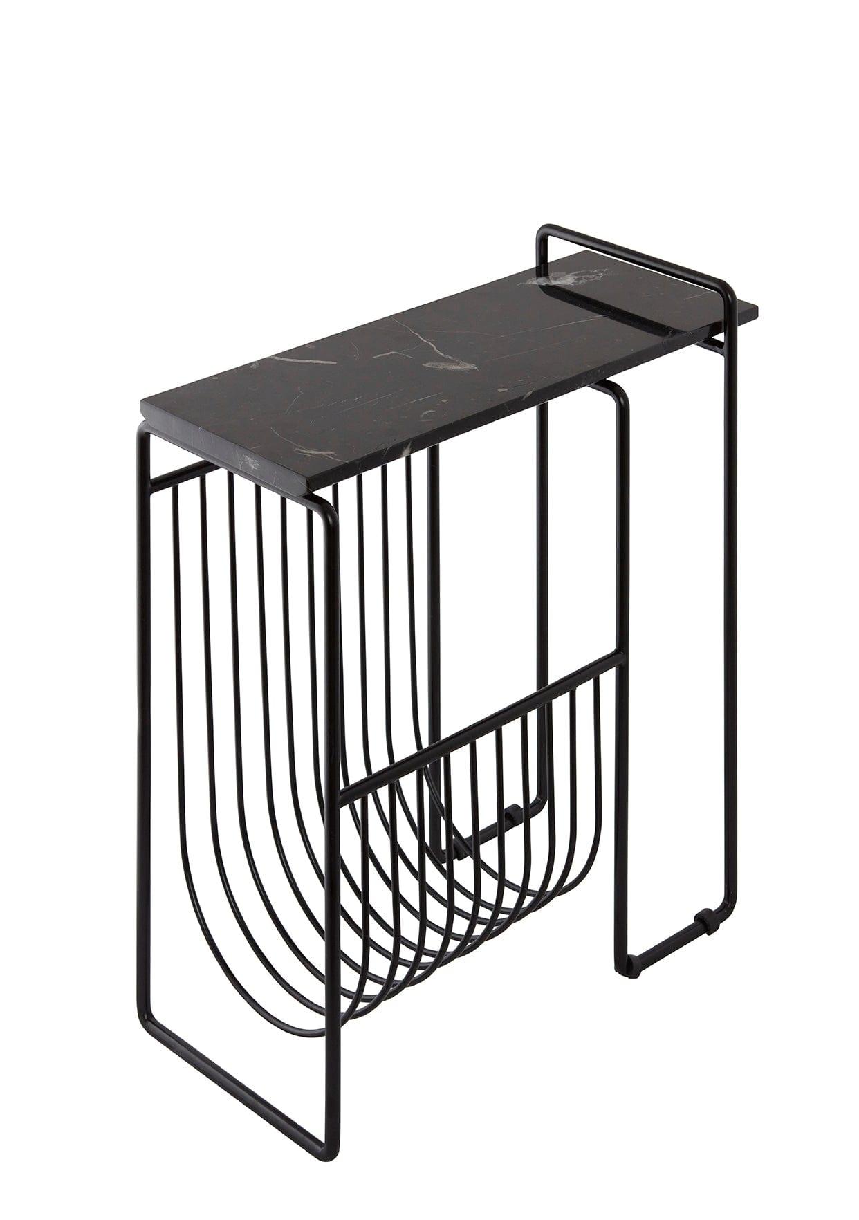 Stolik boczny na magazyny SINO czarny marmur z czarną podstawą AYTM Eye on Design