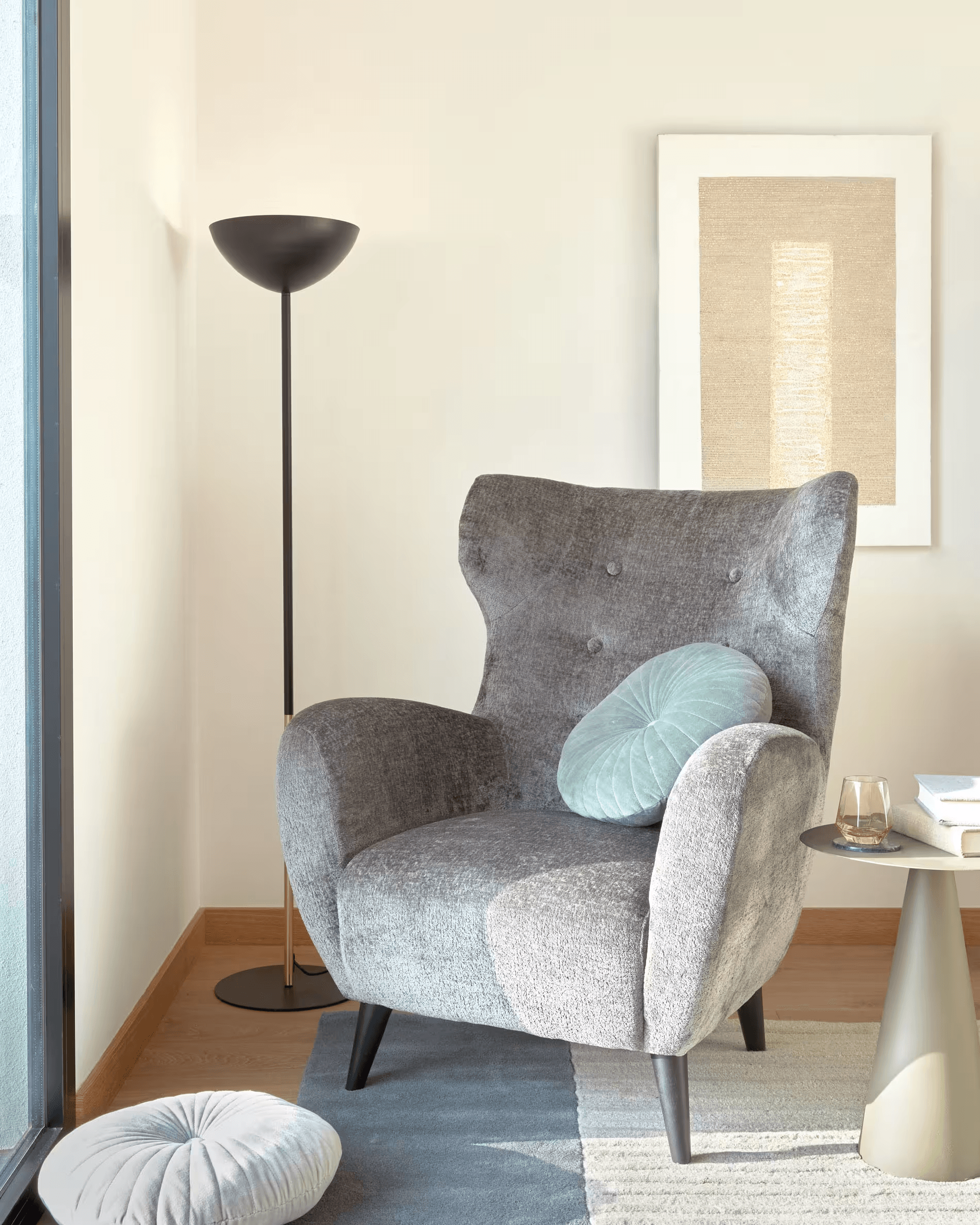 Stolik boczny SHIREL oliwkowy La Forma Eye on Design