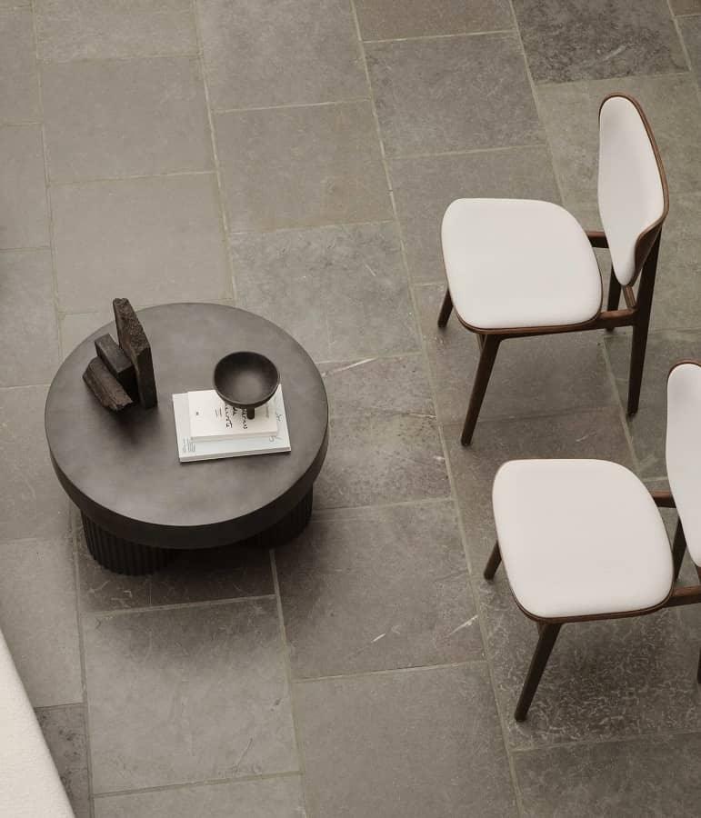 Stolik boczny okrągły GEAR czarny beton – NORR11