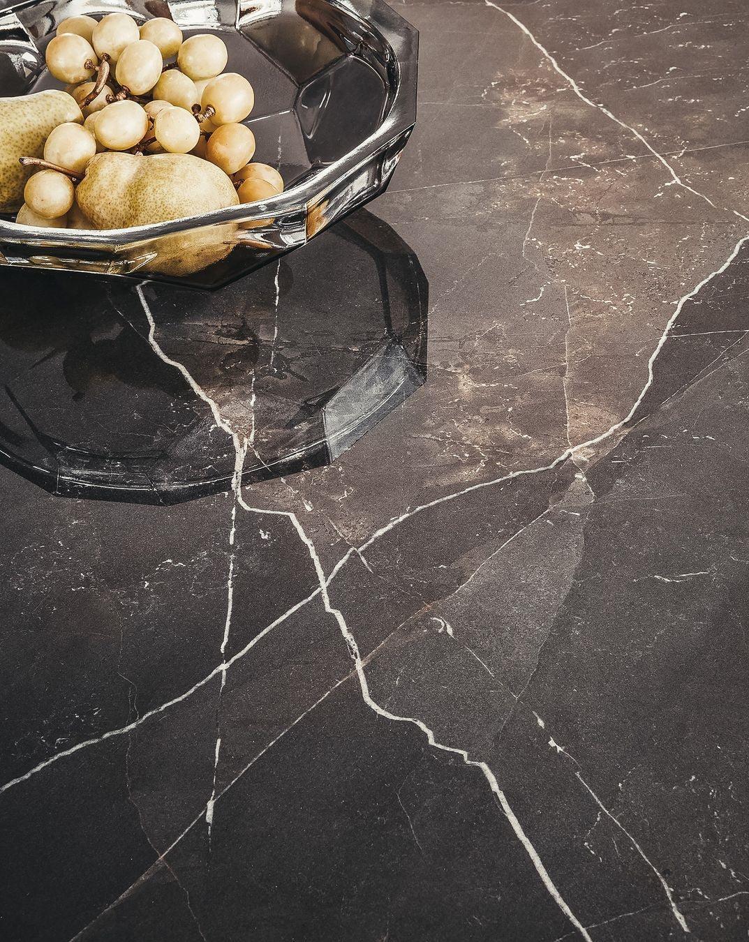 Stolik kawowy MUSHROOM jesionowa podstawa Calligaris Eye on Design