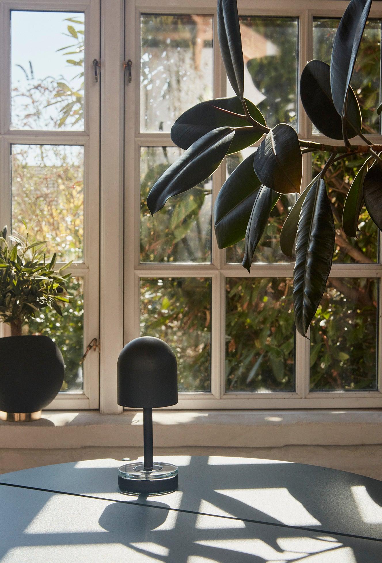 Stolik kawowy NOVO pomarańczowy AYTM Eye on Design