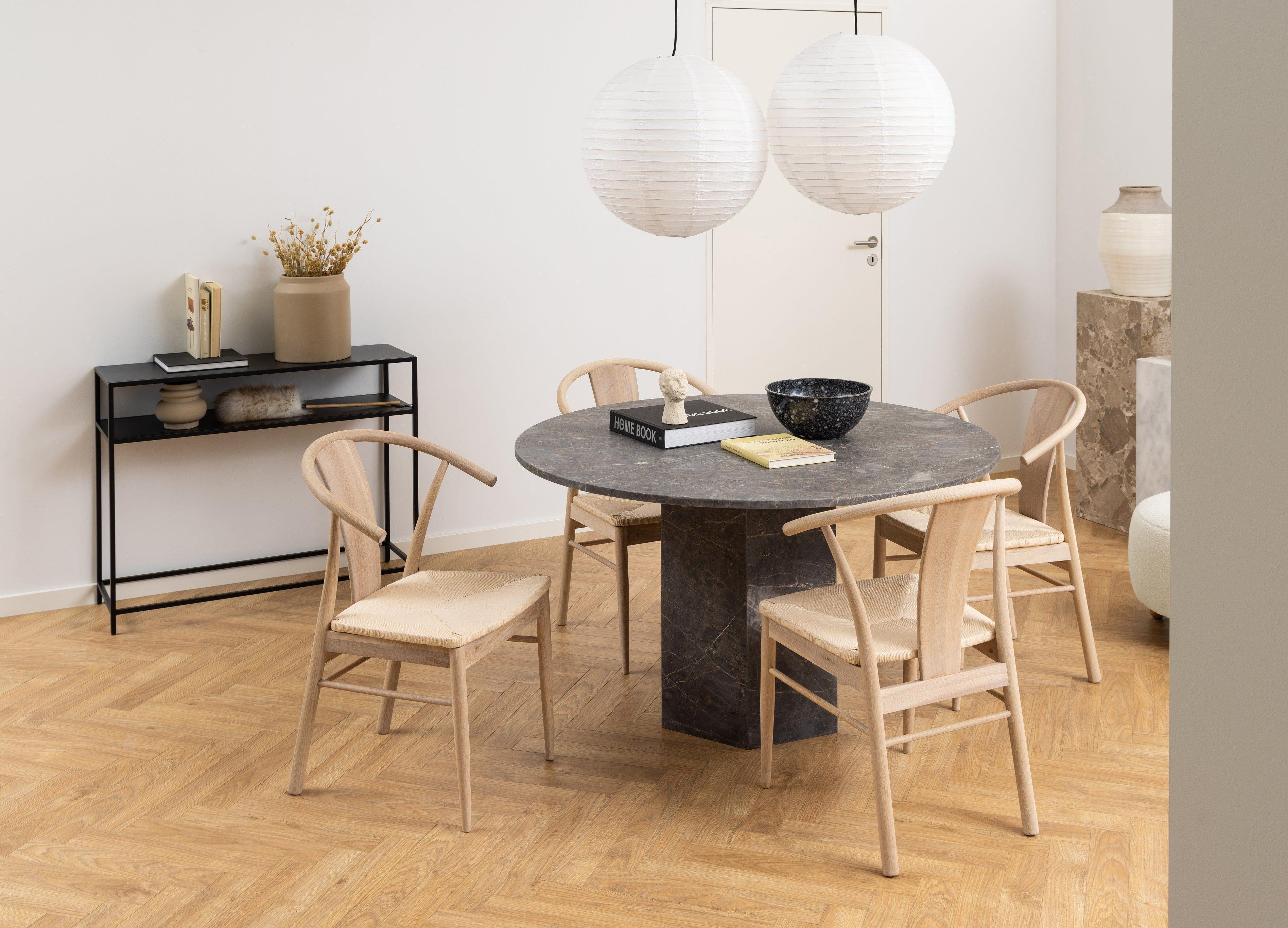 Stolik NEWCASTLE czarny Home Essentials Eye on Design