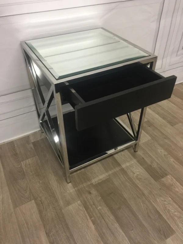 Stolik nocny BEVERLY HILLS stalowy Eichholtz Eye on Design