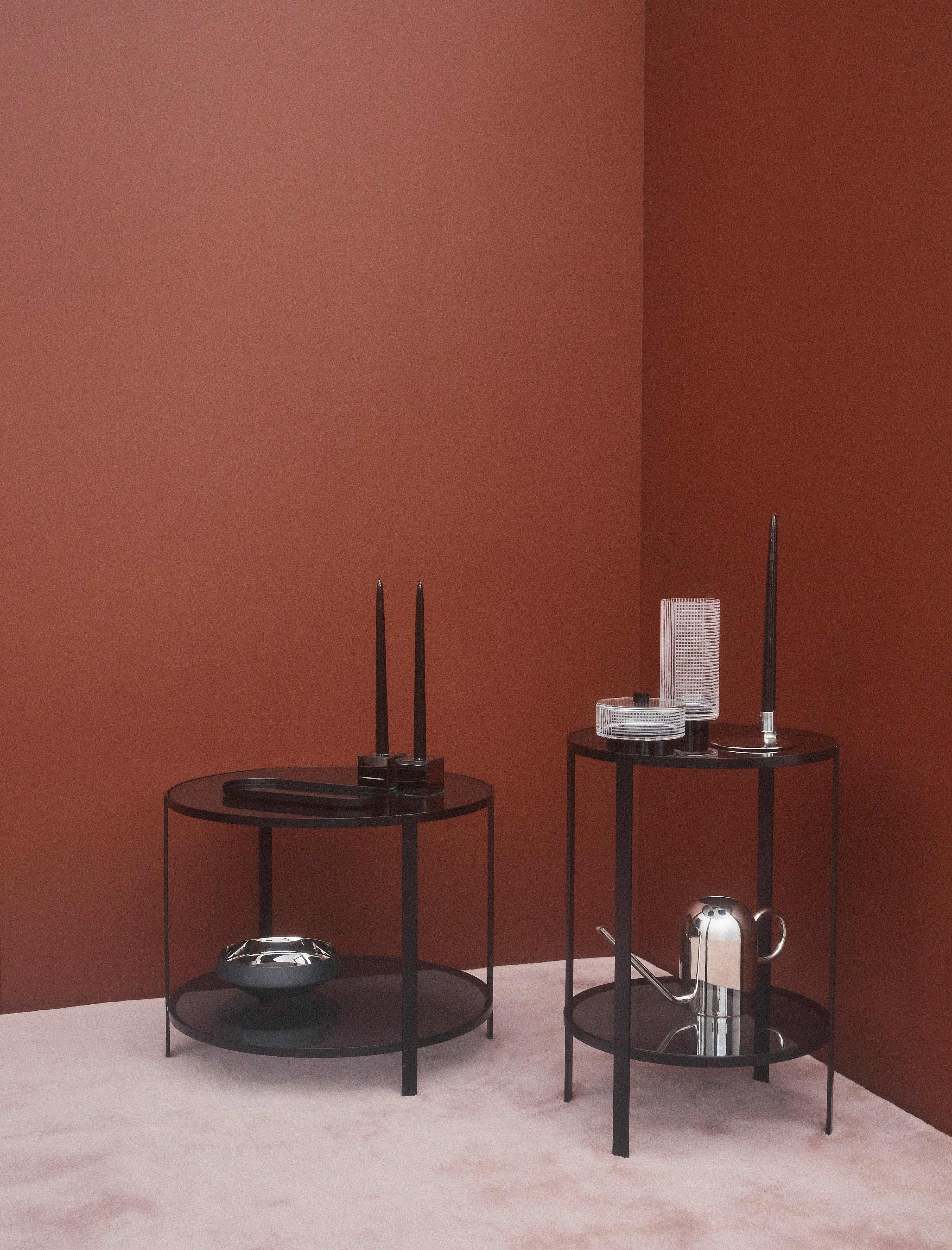 Stolik okrągły ze szklanym blatem FUMI czarny AYTM Eye on Design