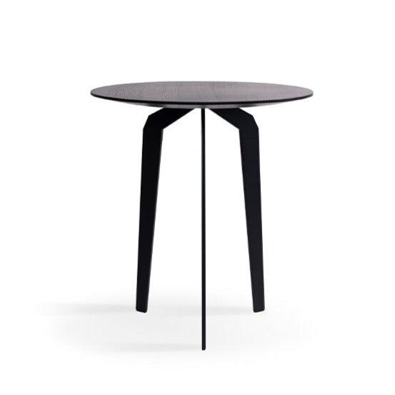 Stolik pomocniczy FEZA drewniany z czarną podstawą Nobonobo Eye on Design