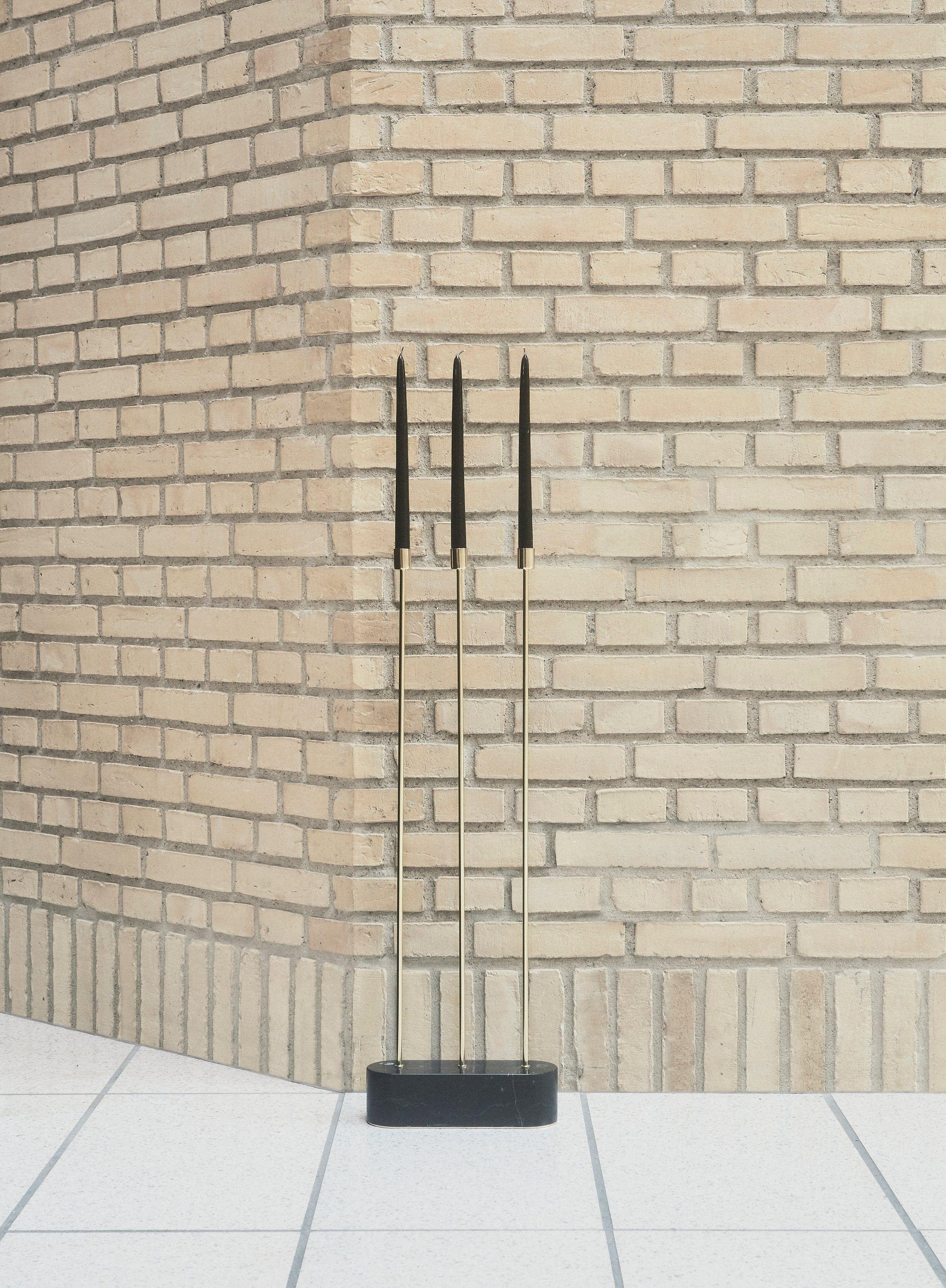 Świecznik podłogowy GRASIL złoty AYTM Eye on Design