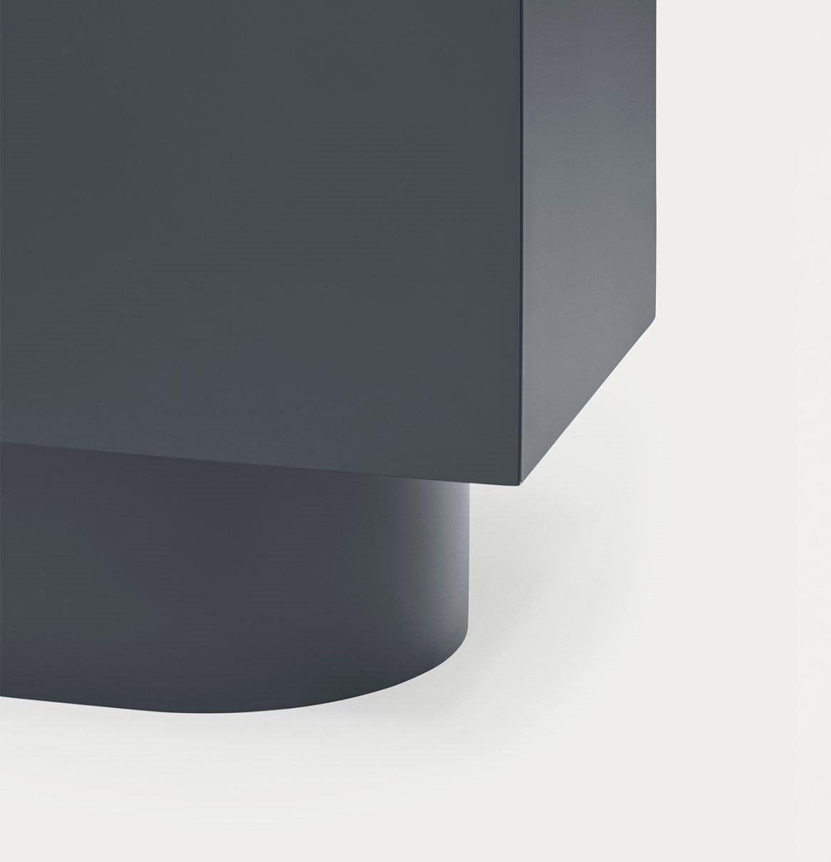 Szafka wysoka TOTEM antracytowy Teulat Eye on Design