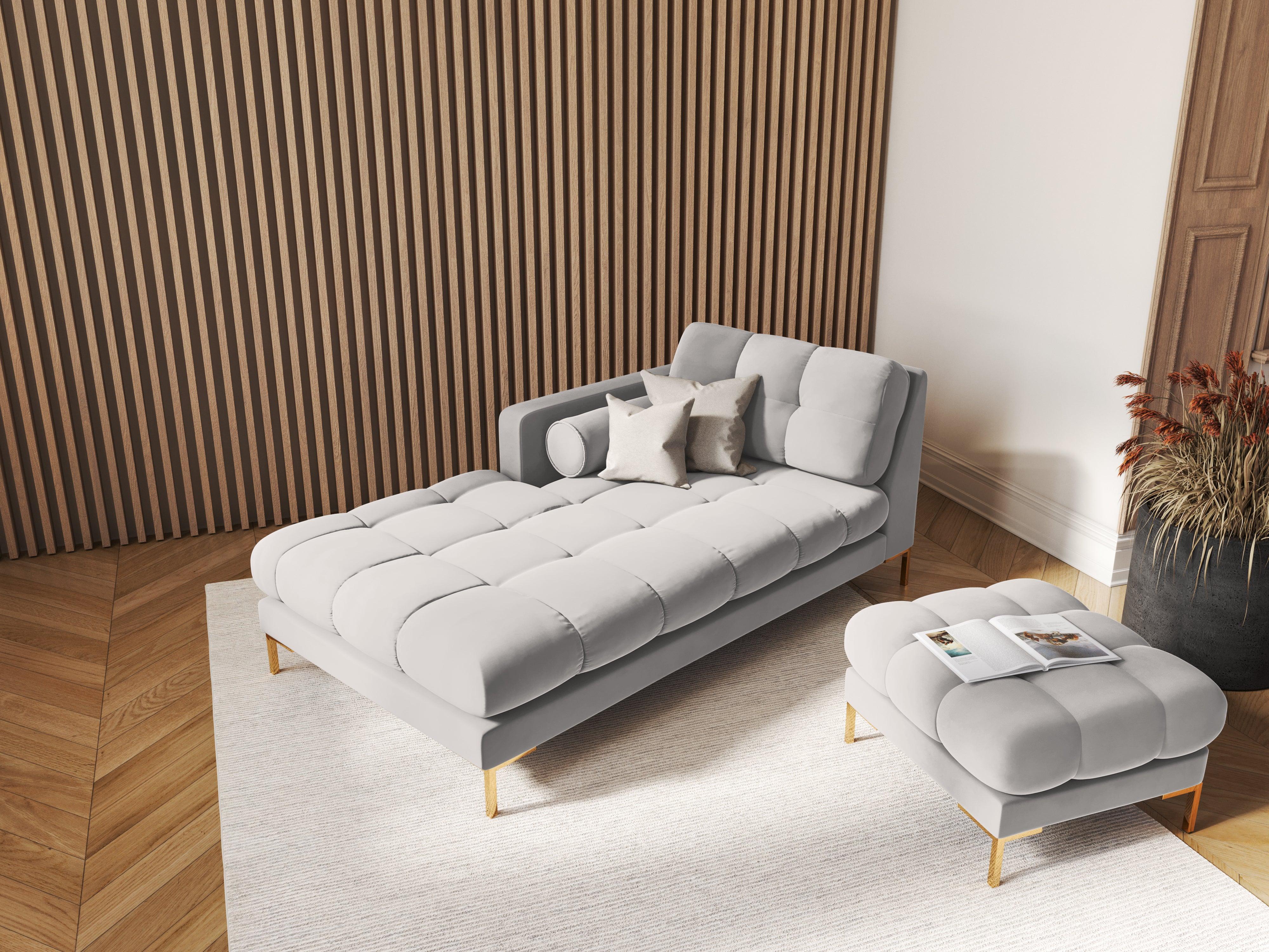 Szezlong aksamitny lewostronny BALI srebrny ze złotą podstawą Cosmopolitan Design Eye on Design