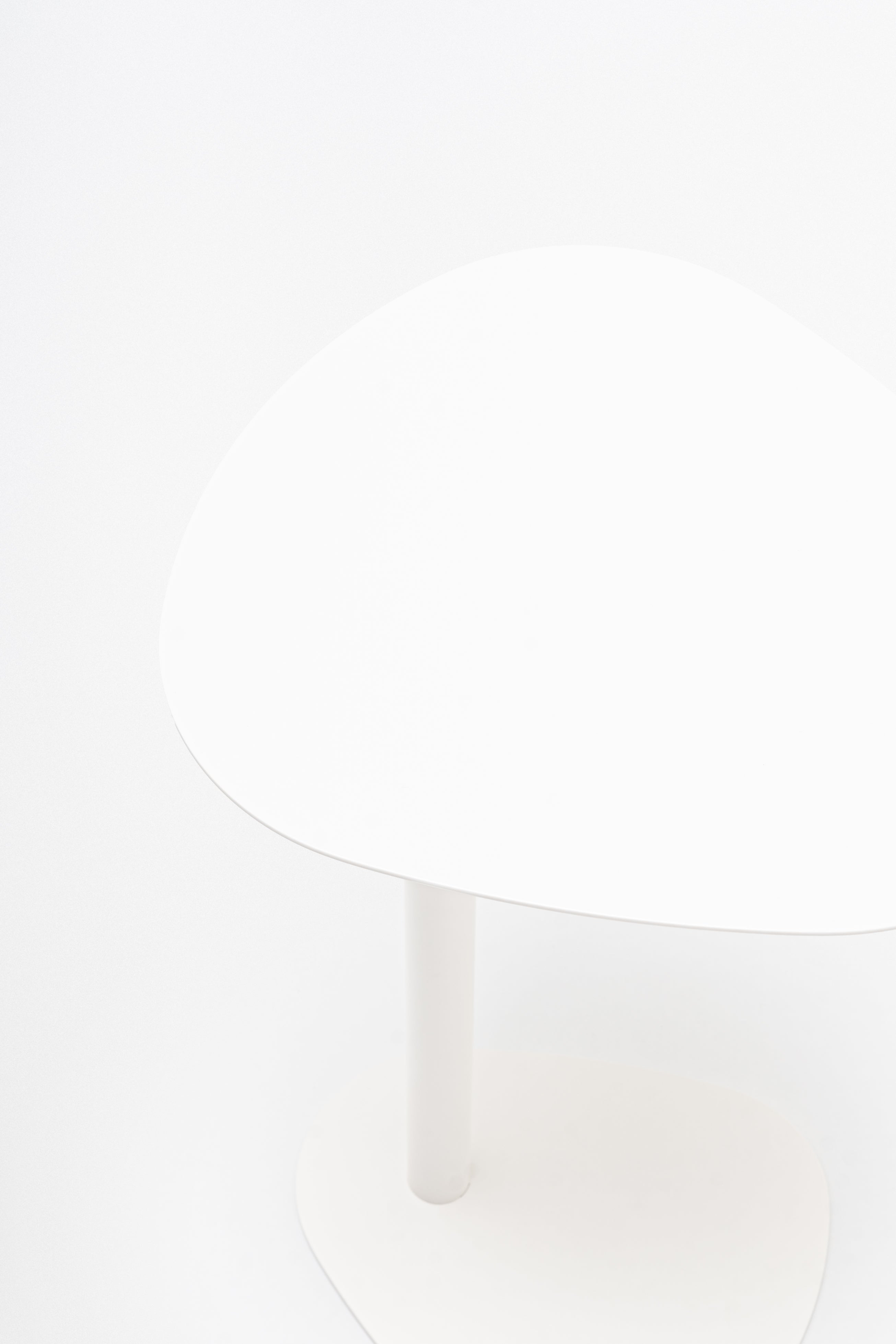 Metal celo coffee table