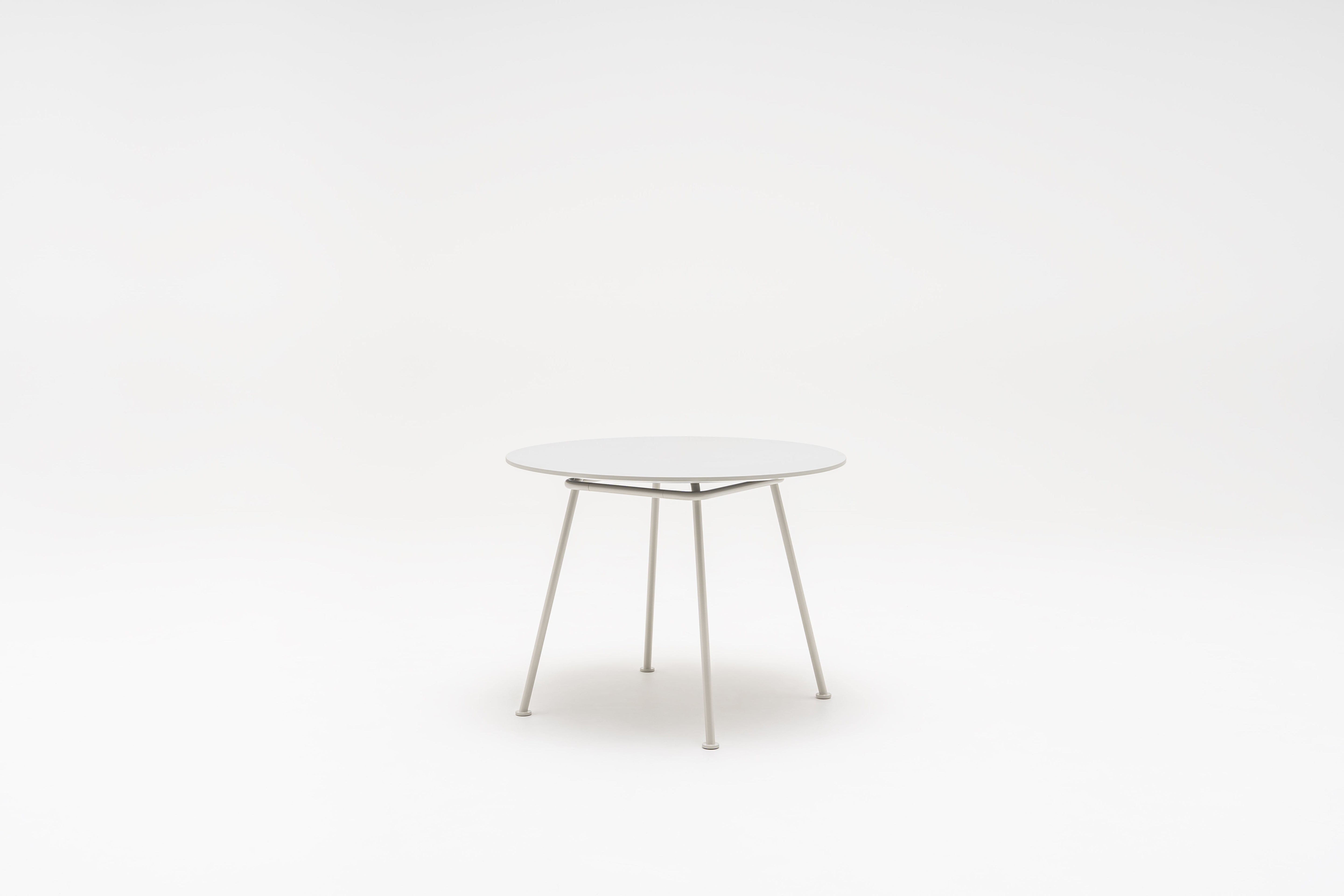 Runde Tisch Neue Schulmetallbasis