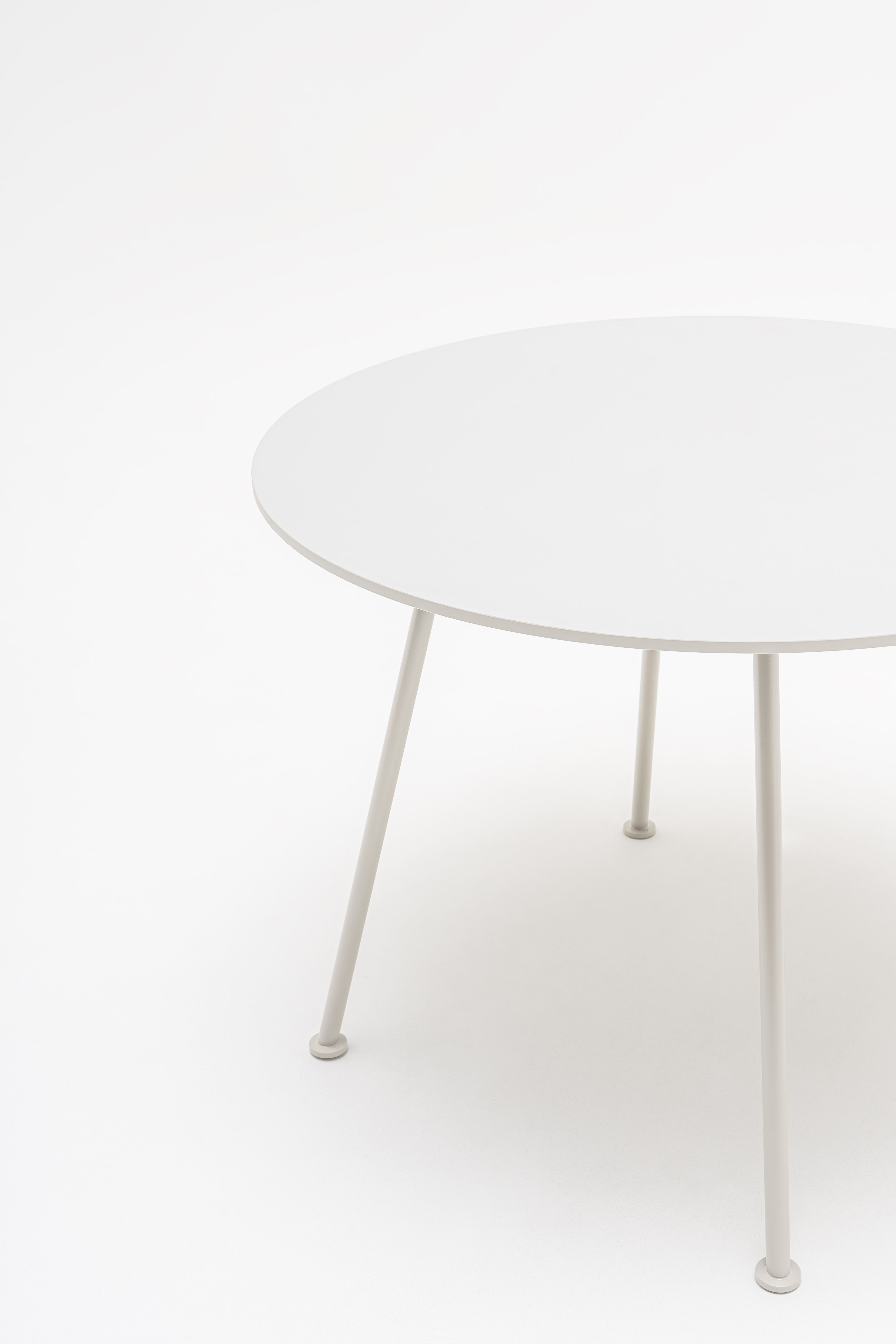 Runde Tisch Neue Schulmetallbasis