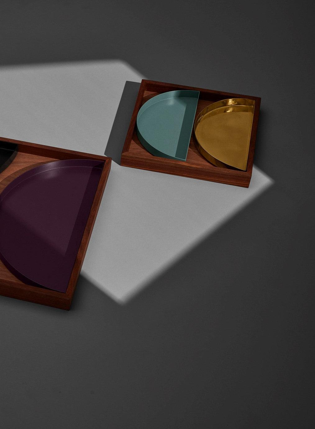 Taca drewniana UNITY orzech AYTM Eye on Design