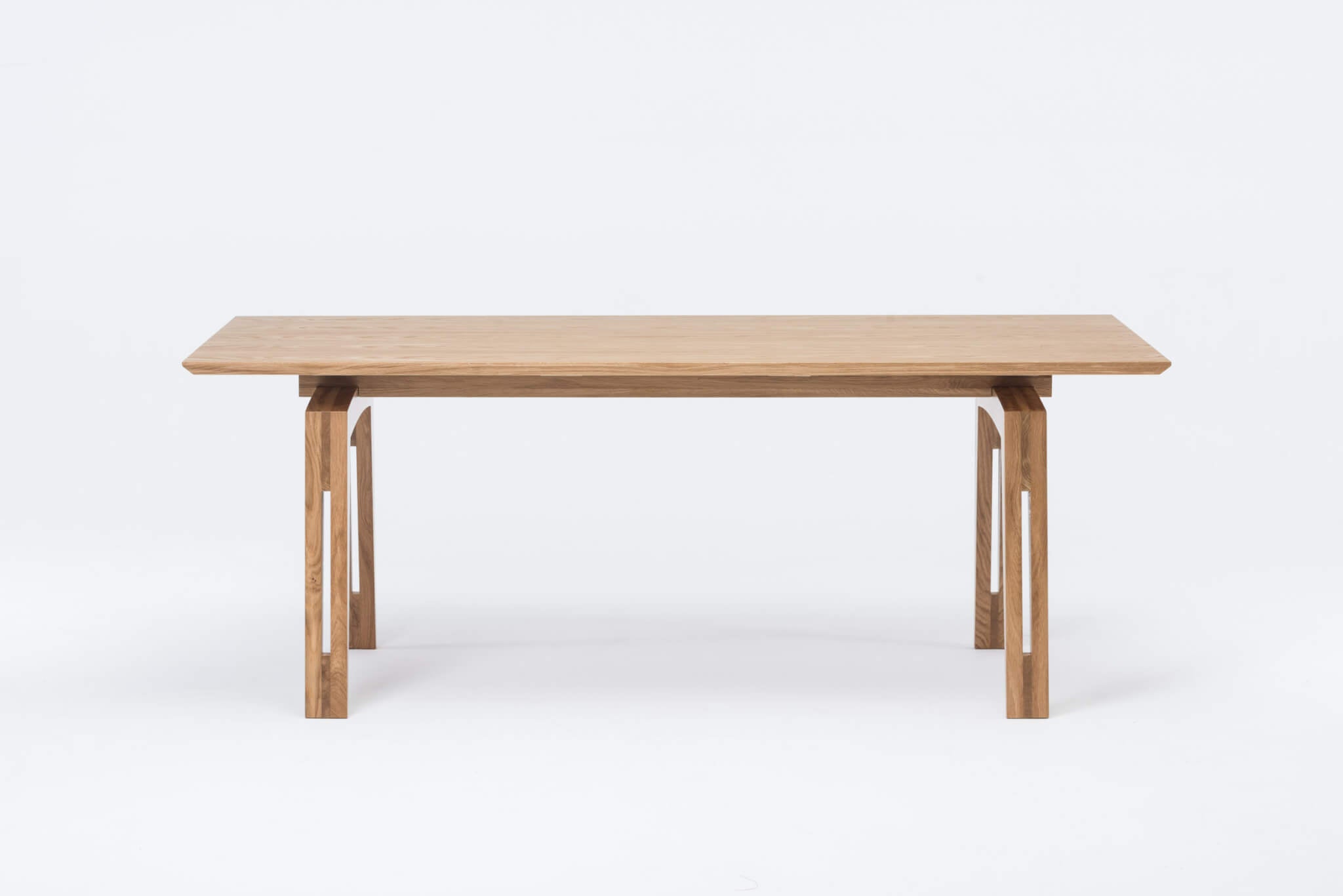 TAMAZO eiken tafel