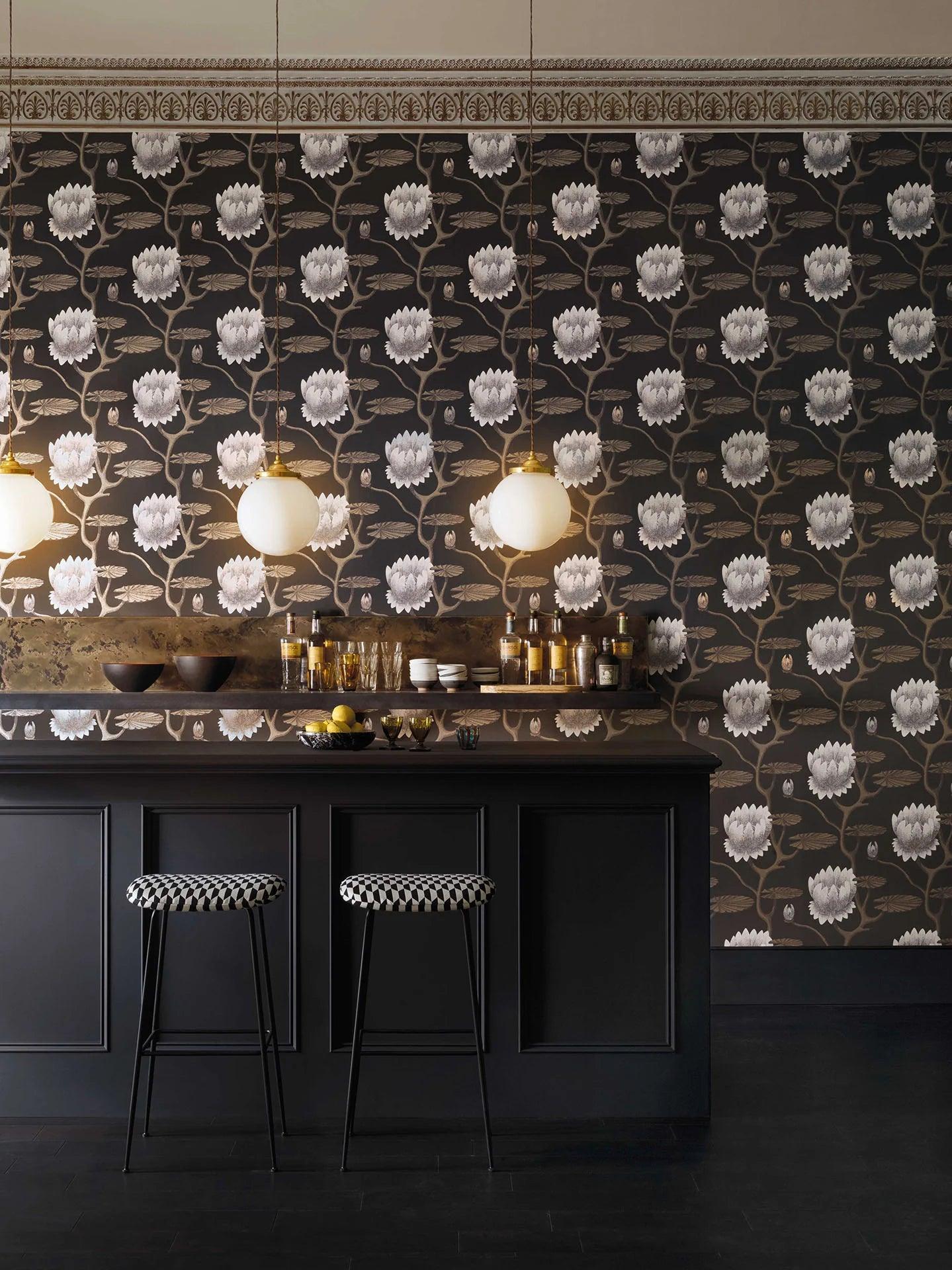 Tapete mit pflanzlichem Motiv von Blumen KOLLEKTION DER GEGENWART - Sommerlilie weiß auf beige