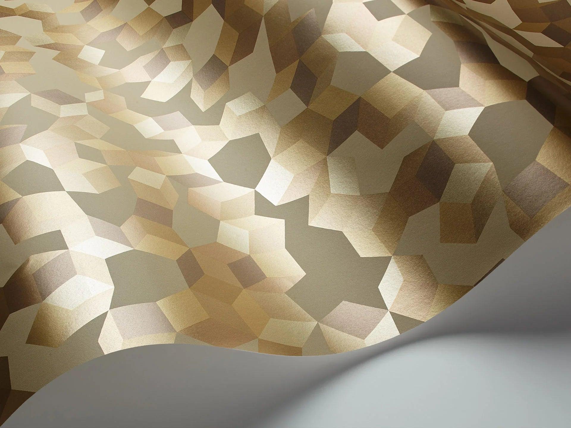 Tapeta CURIO - Ingot metaliczne złoto na piasku Cole & Son Eye on Design