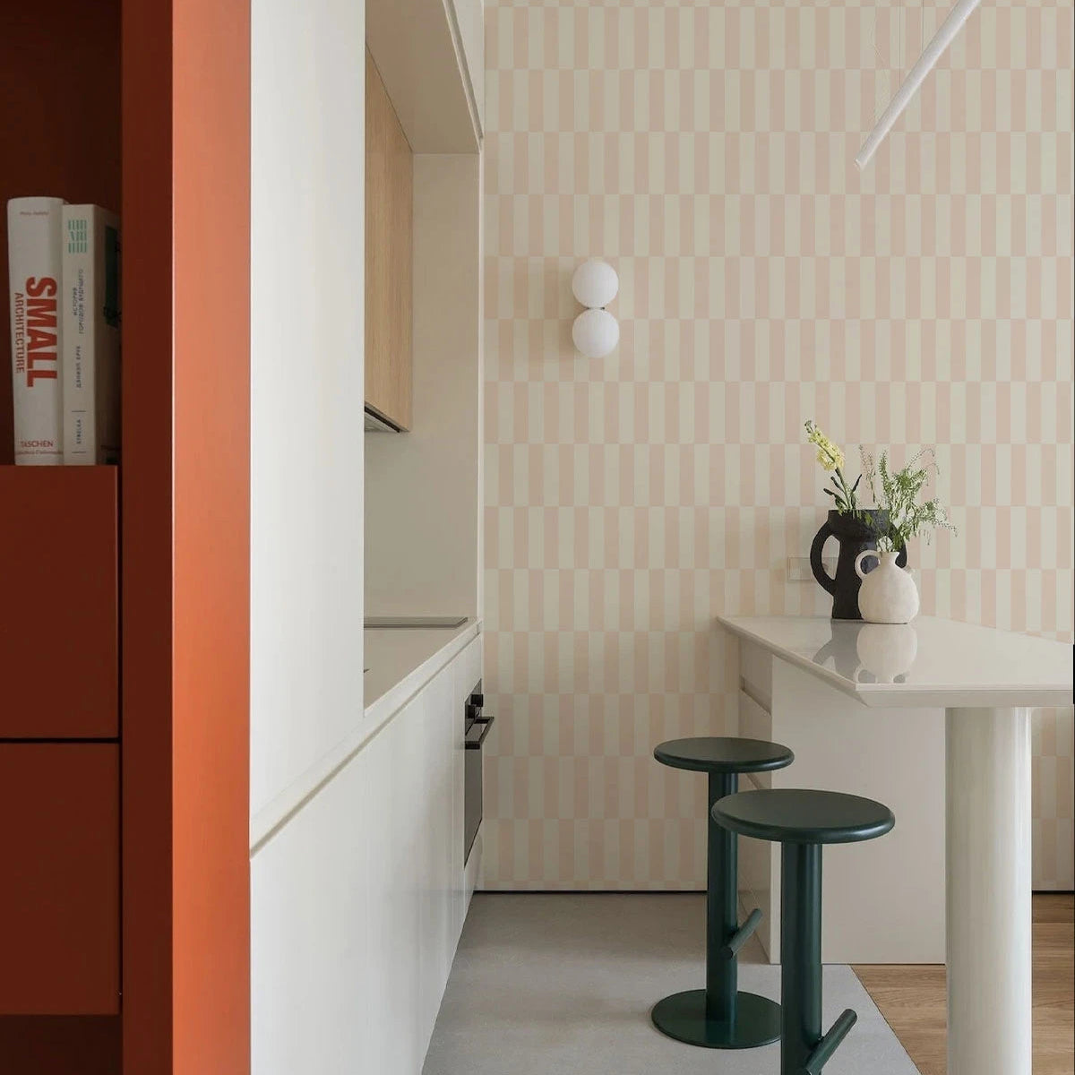 Vliesbehang met geometrisch patroon TETRIS STRIPE roze