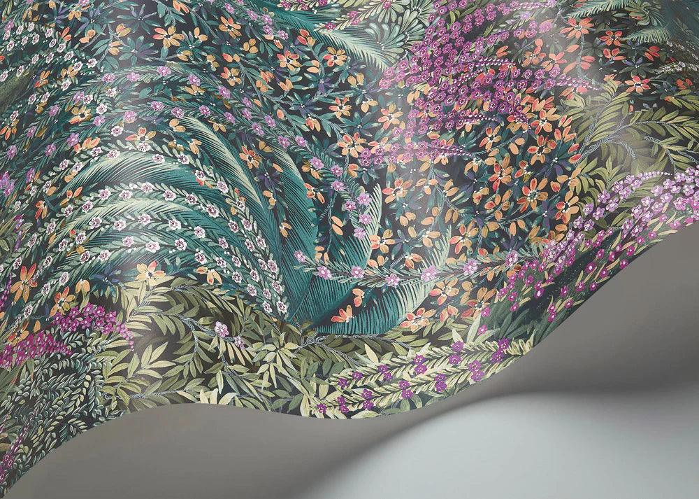 Tapeta THE GARDENS - Cascade ciemna zieleń Cole & Son Eye on Design