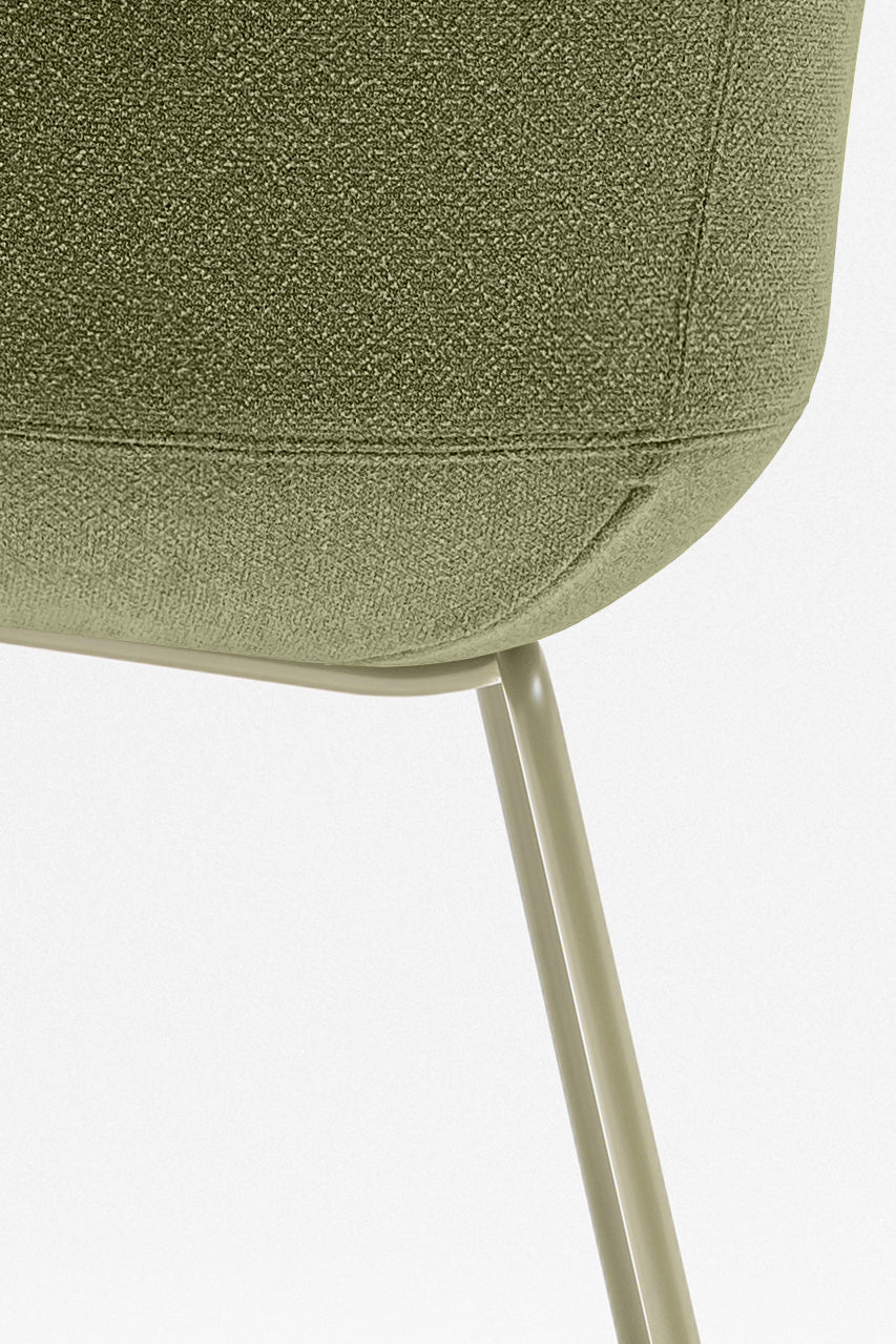 Stoel ULTRA met metalen basis