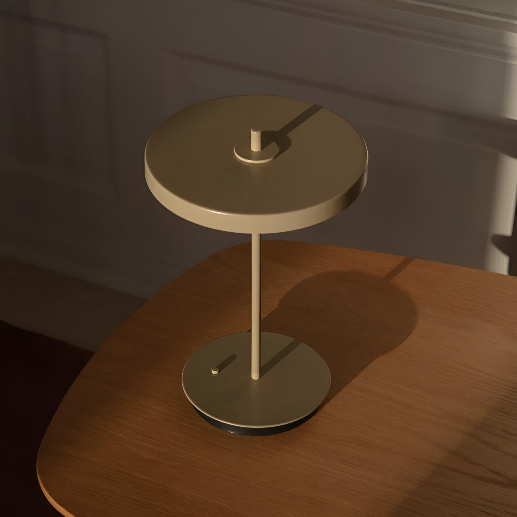 Draagbare lamp ASTERIA MOVE MONOCHROME beige