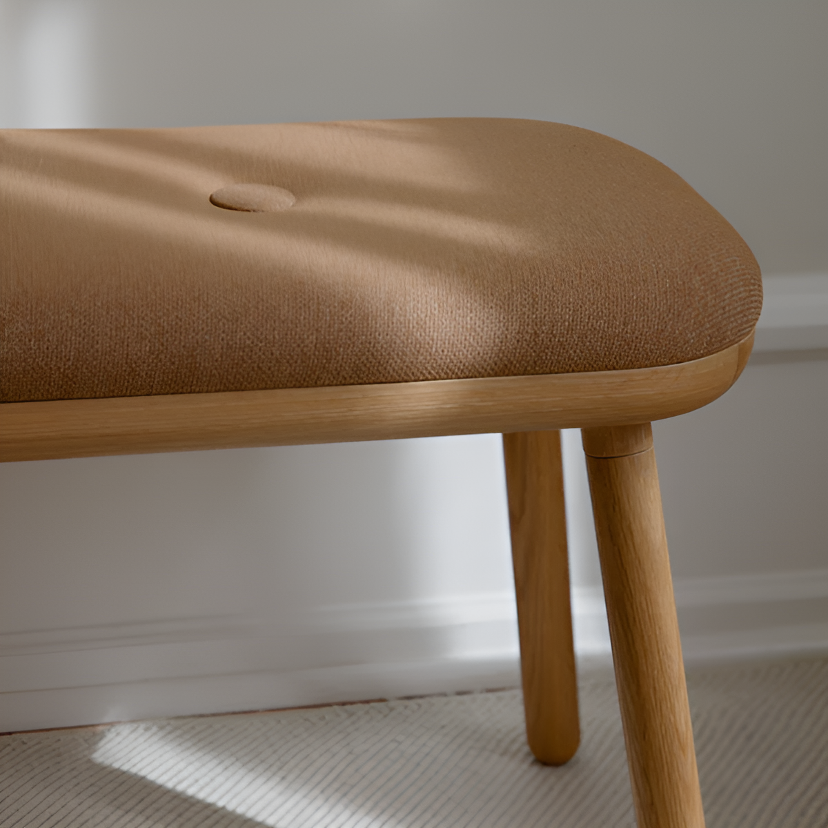 PAFF Bank in Karamell mit Eichenbasis