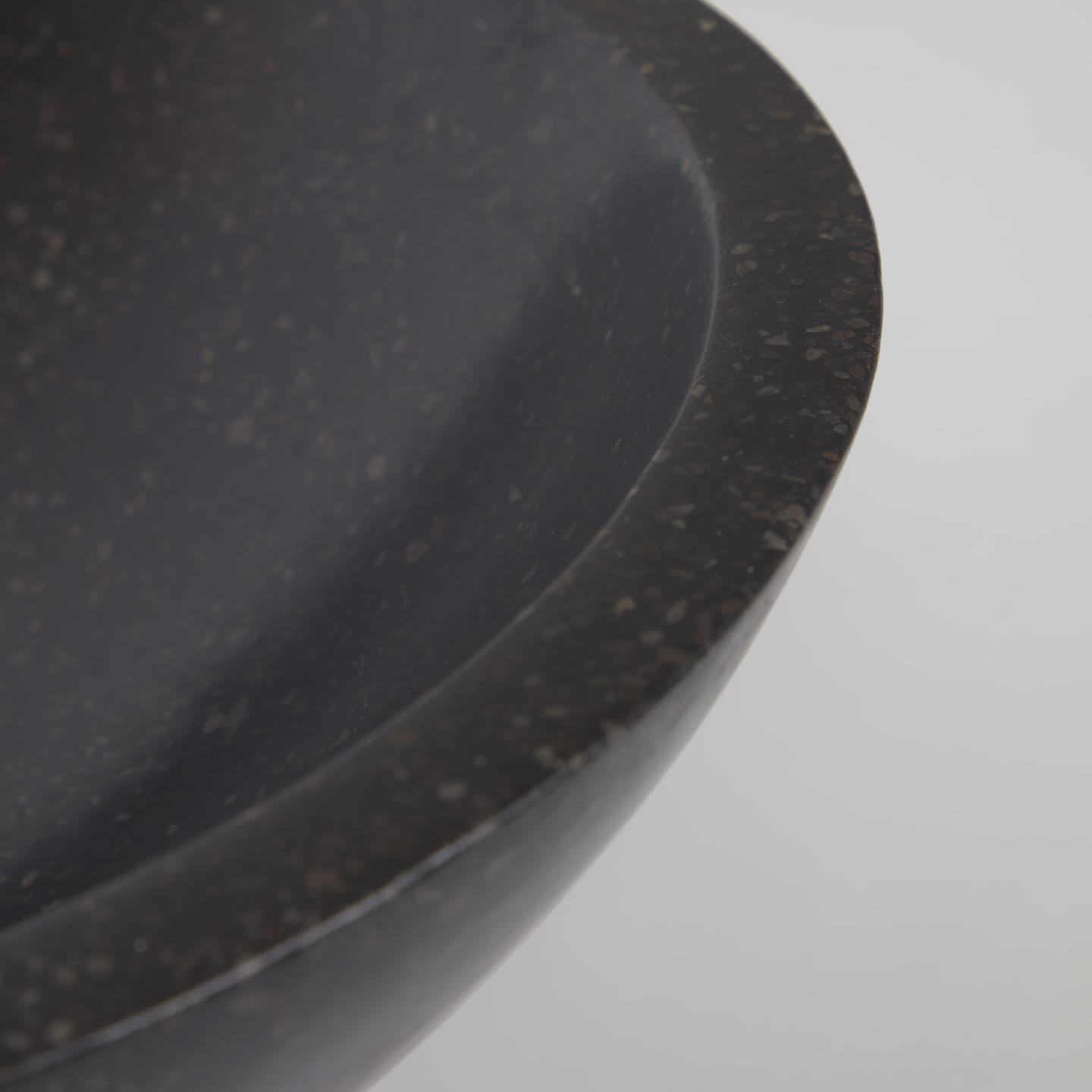 Umywalka nablatowa DELINA czarne lastryko La Forma Eye on Design