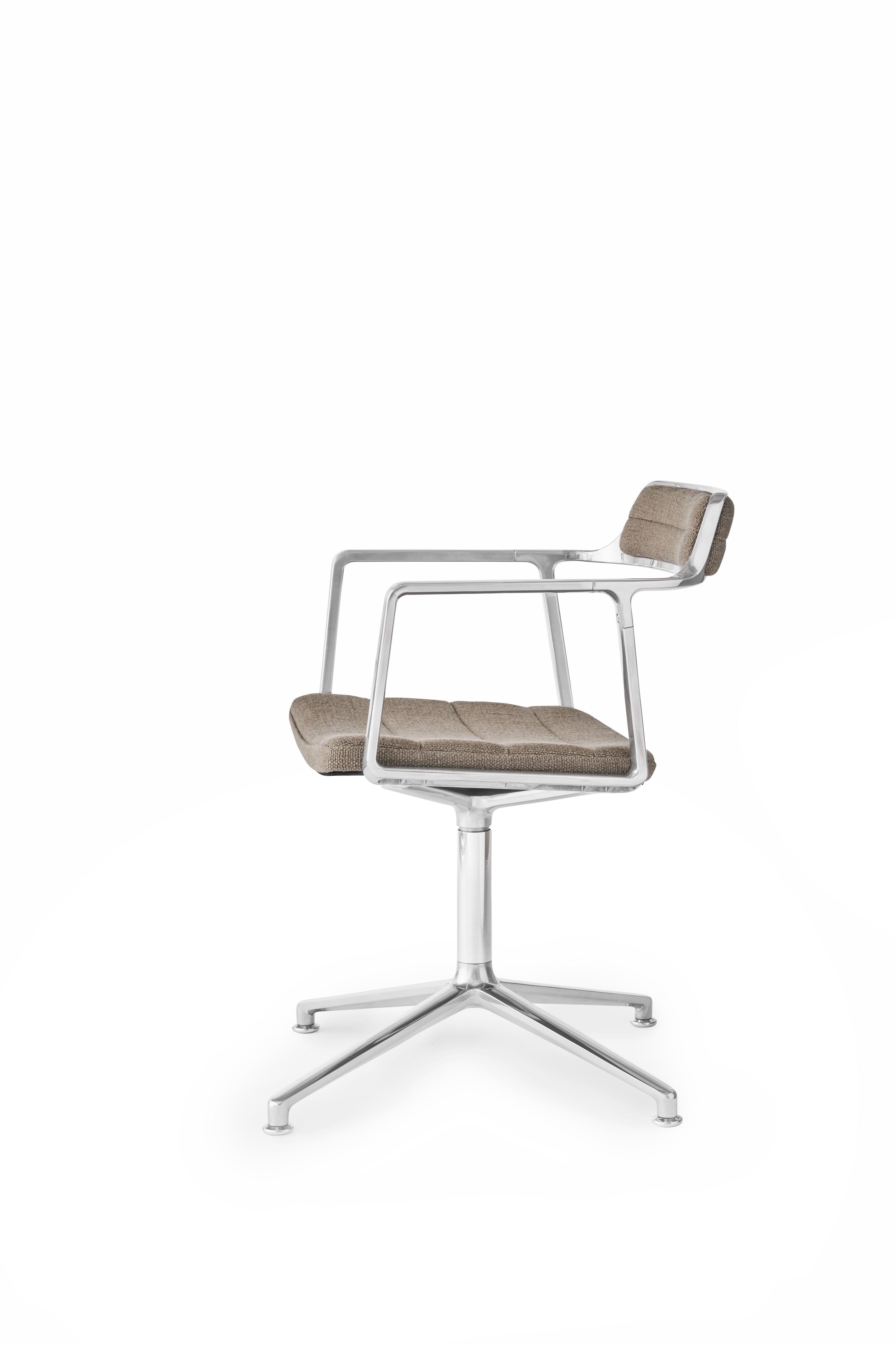 Bureau stoel 452 zandkleurige stof met metalen basis