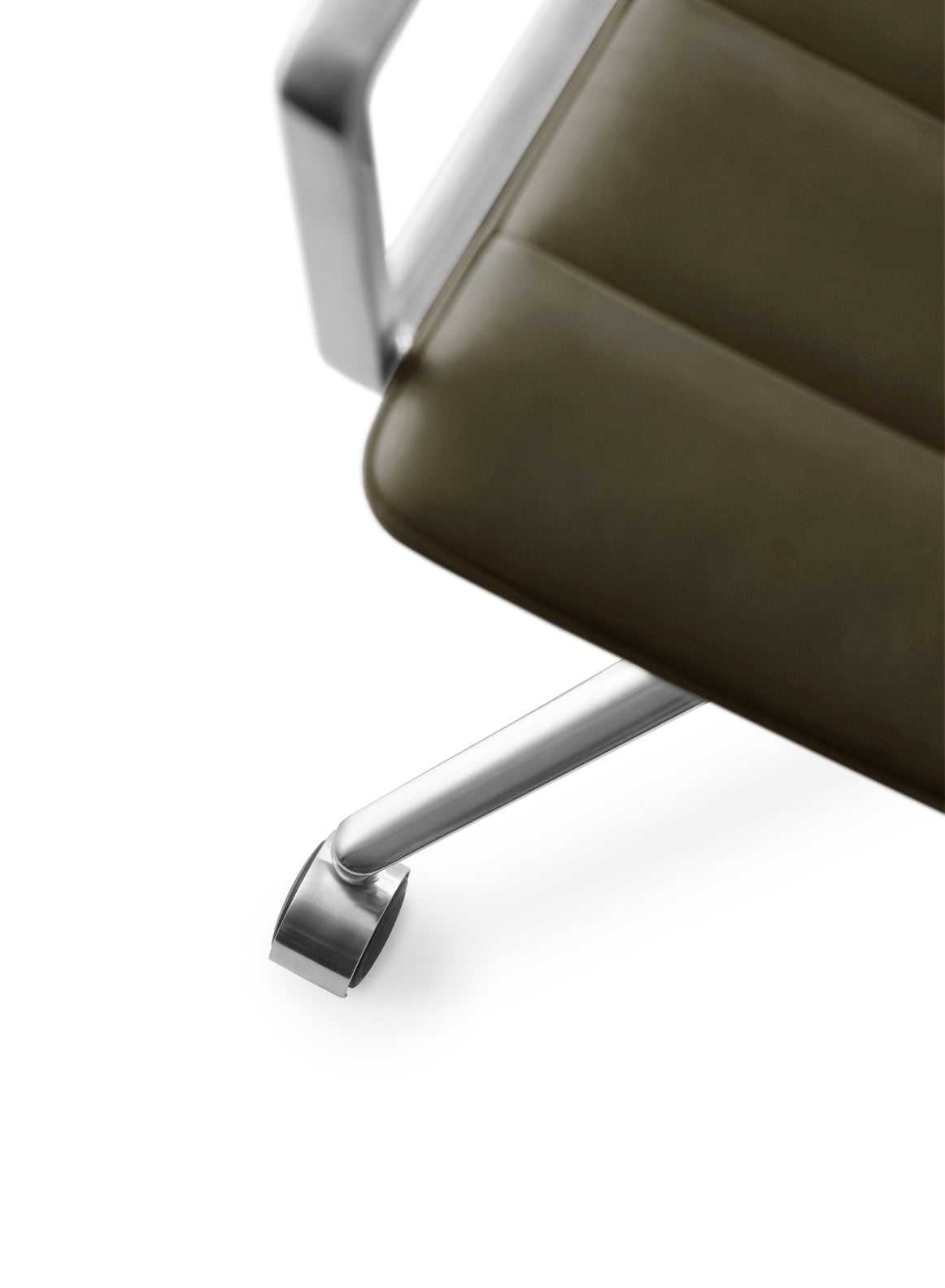 Bureau stoel 452 groene leer met metalen basis