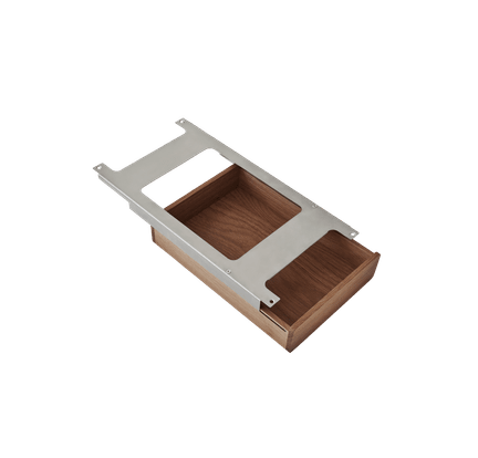 Bureau STUDIO groen leren blad met notenhouten frame en aluminium basis