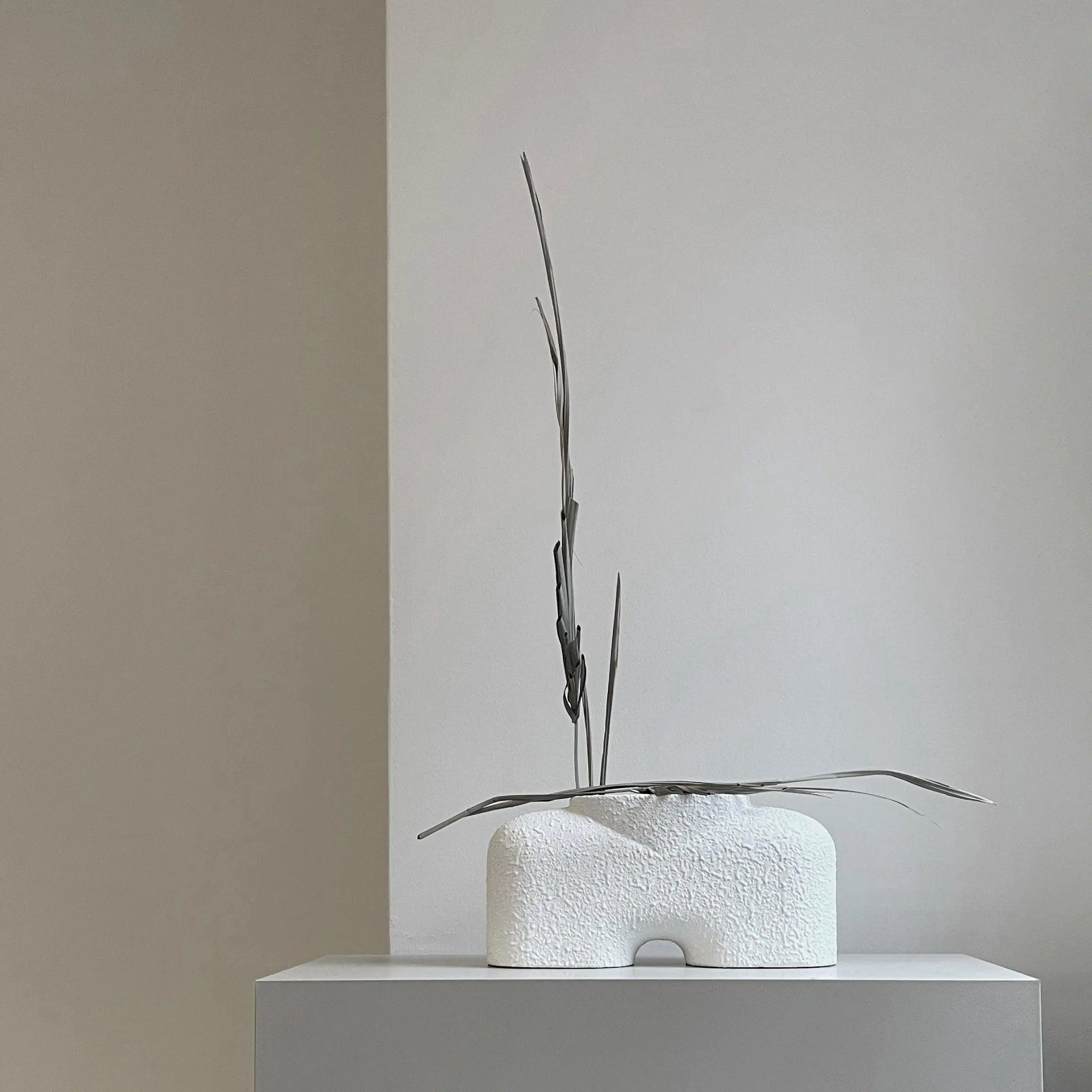 Wazon COBRA FAT BUBBLE biały 101 Copenhagen Eye on Design