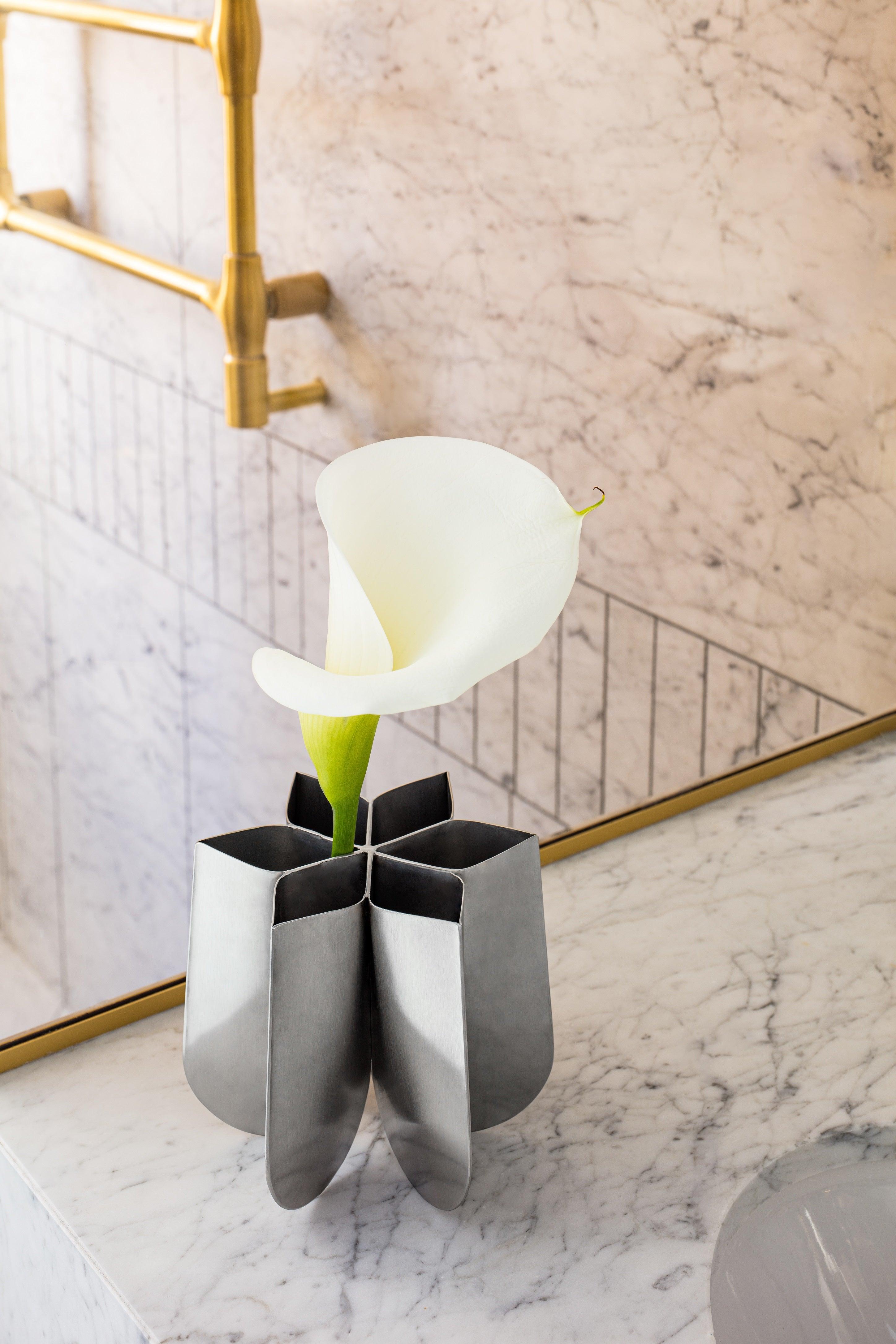 Wazon ROTATION inox Zieta Studio Eye on Design