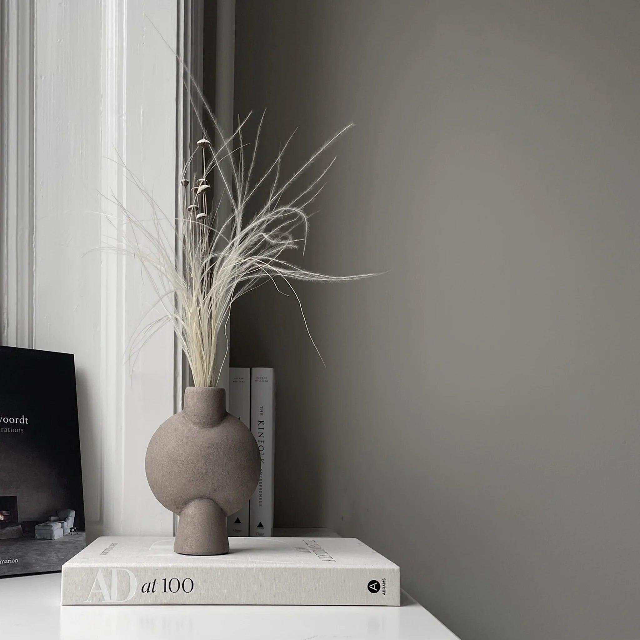 Wazon SPHERE BUBL ciemnobeżowy 101 Copenhagen Eye on Design