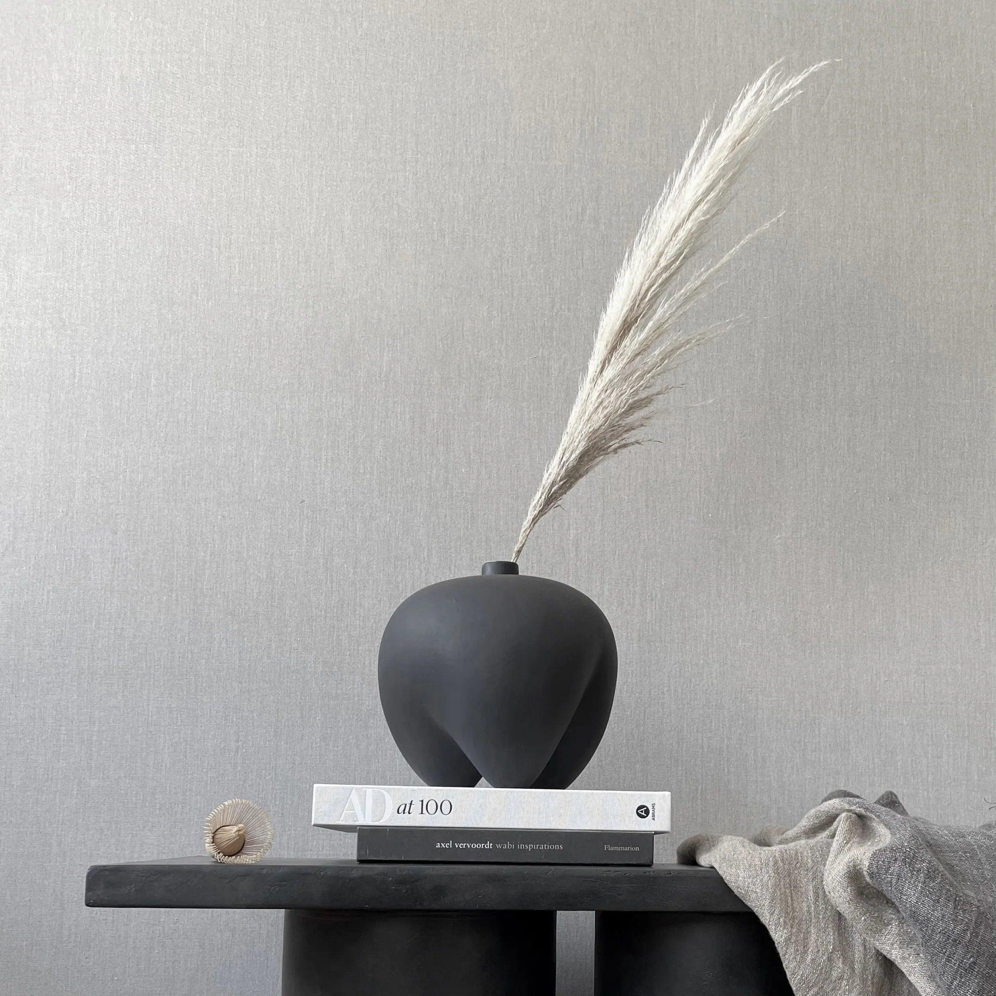 Wazon SUMO ciemnobrązowy 101 Copenhagen Eye on Design